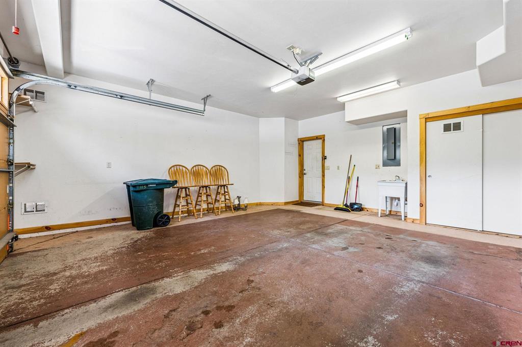 50 River Oaks Drive Unit: 115