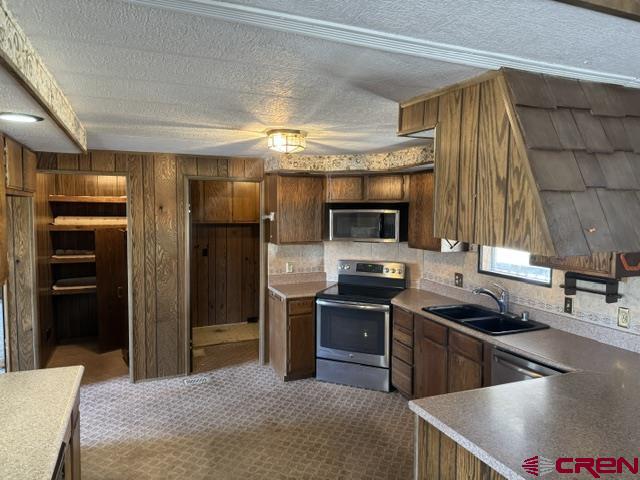 2178 County Road 309A