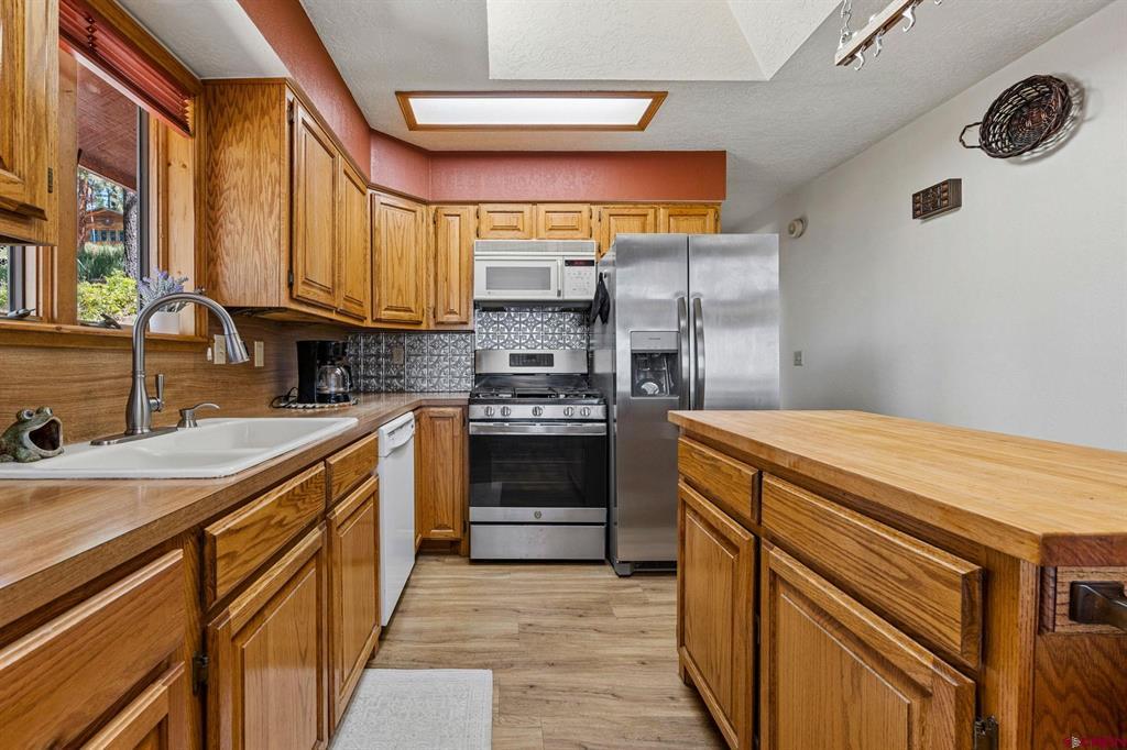 1024 Deer Ridge Drive