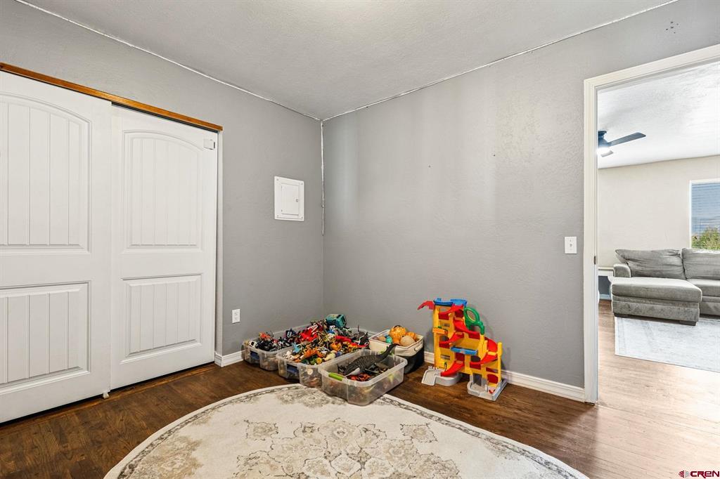 428 S Park