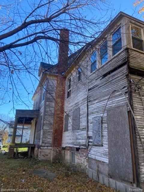 100 PINGREE Street