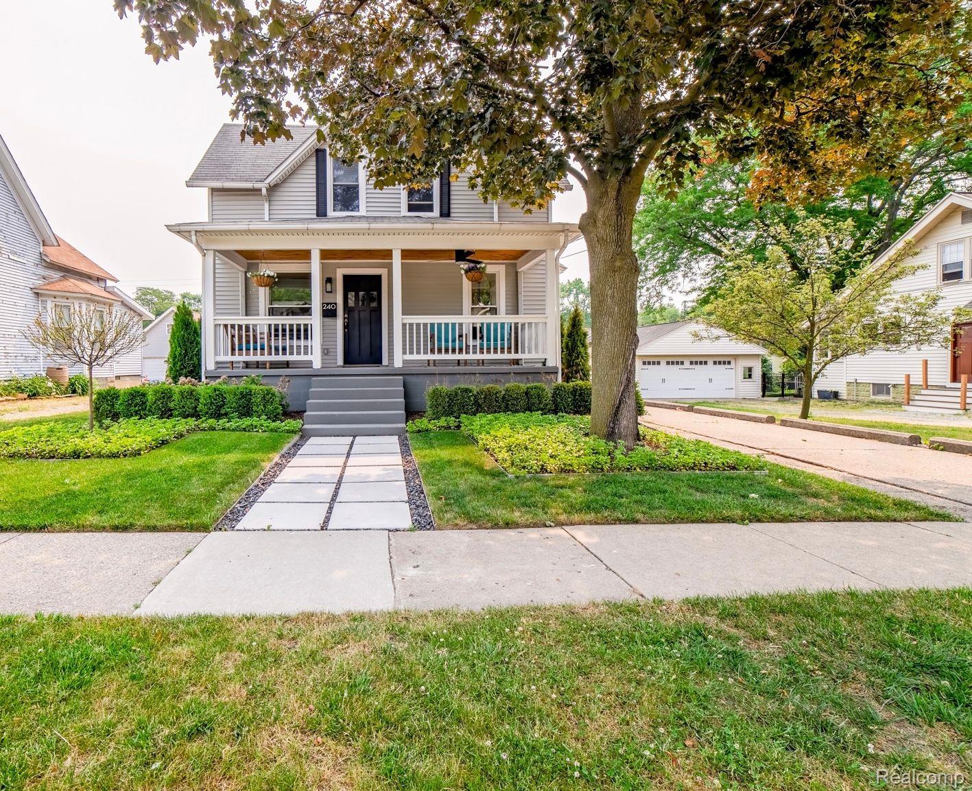 240 N MILL Street