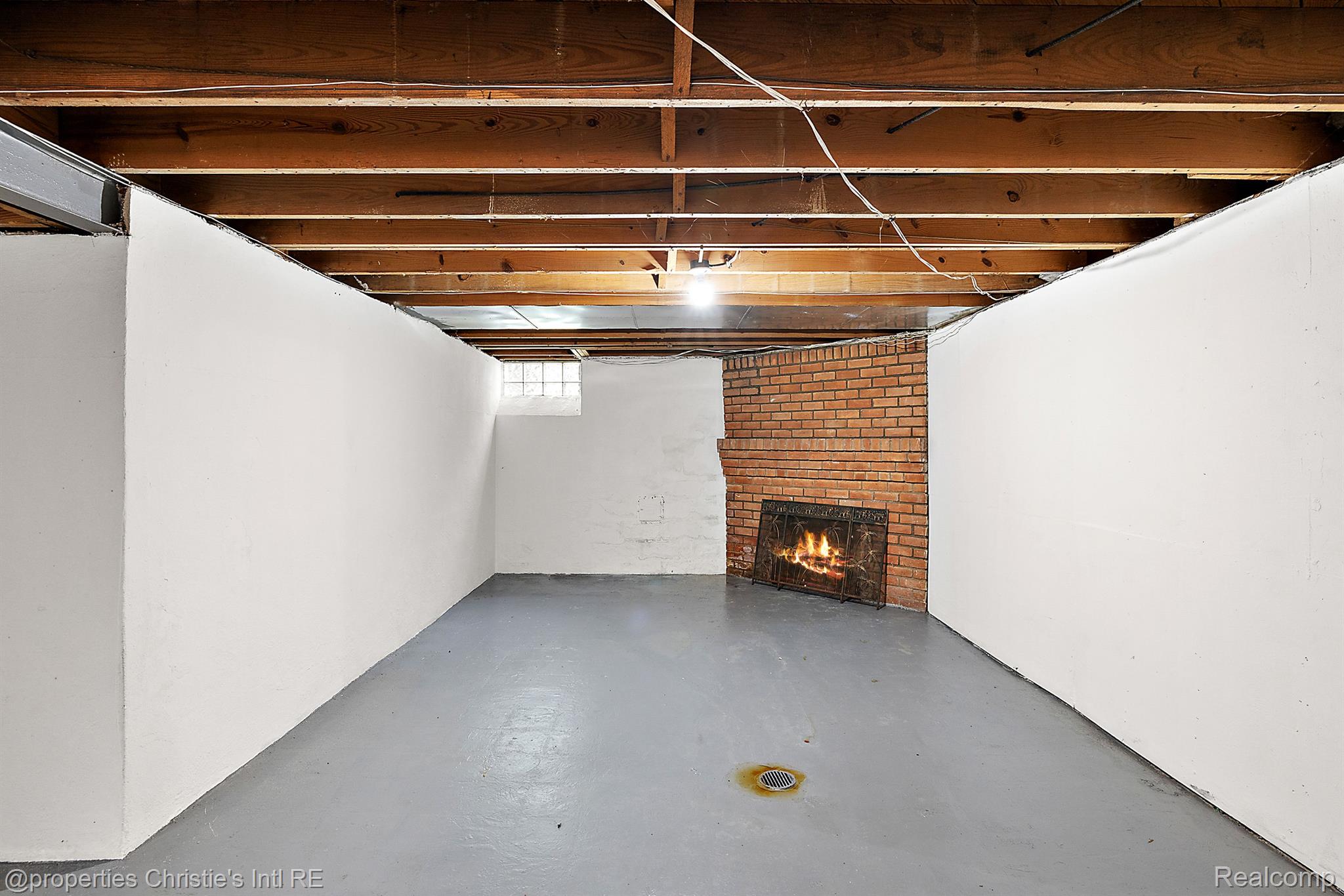 5810 BISHOP Street