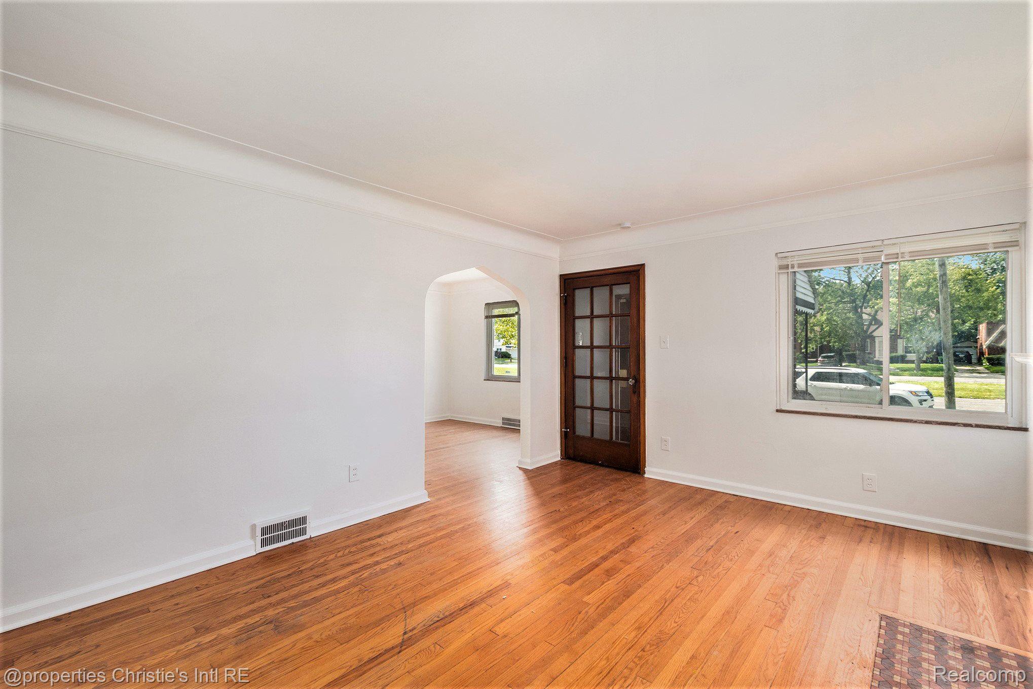16932 CHANDLER PARK Drive
