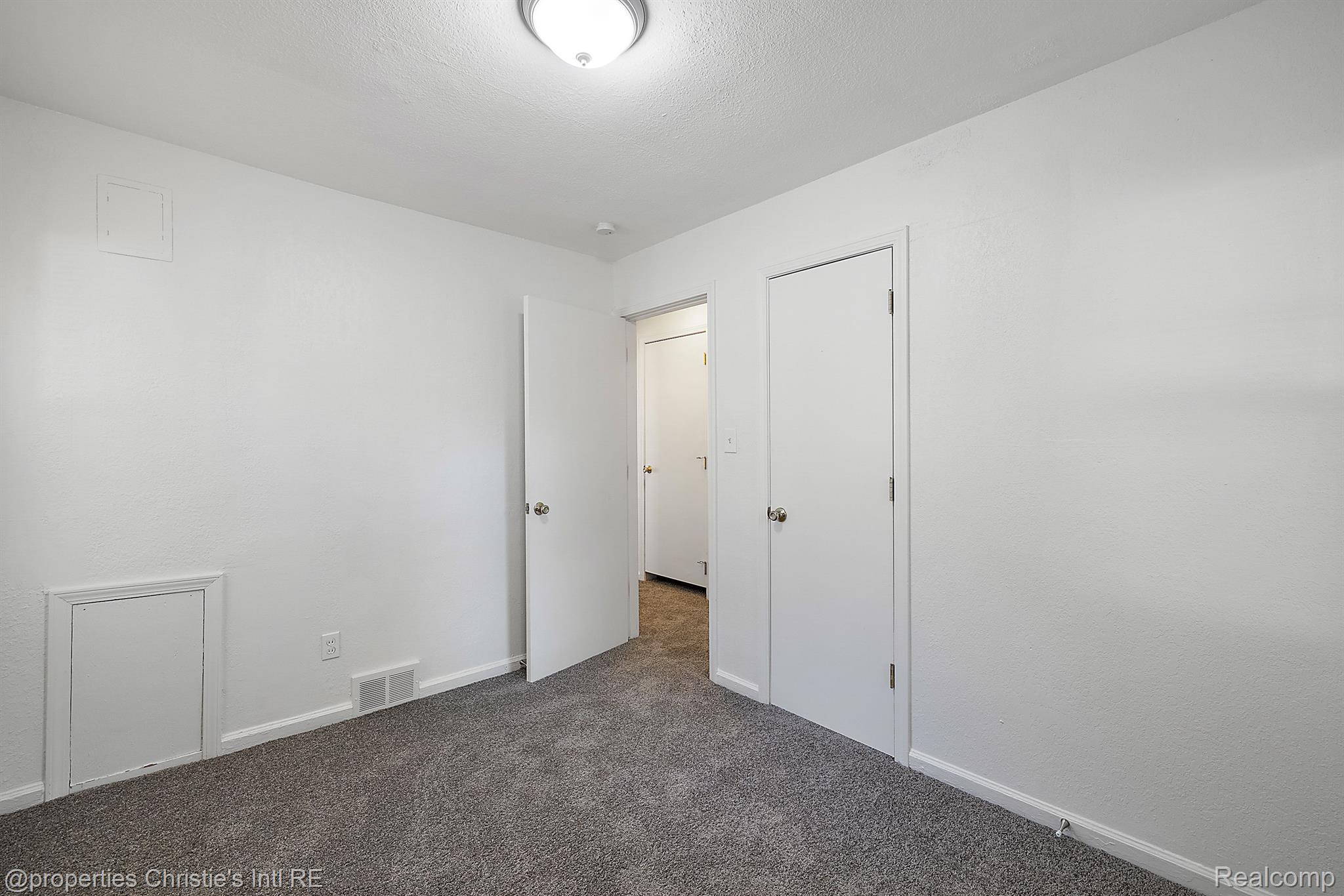 11353 BRAMELL