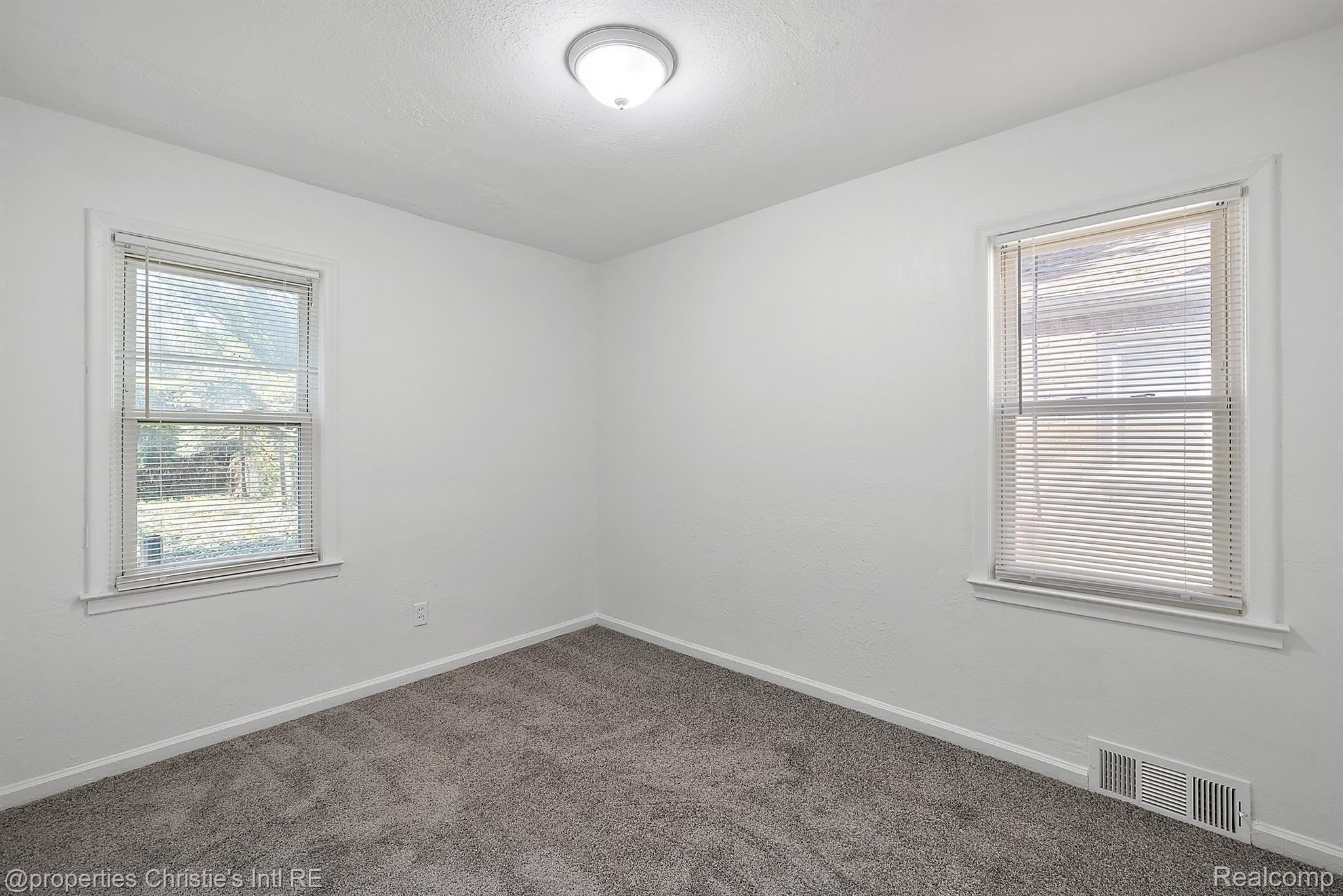 11353 BRAMELL