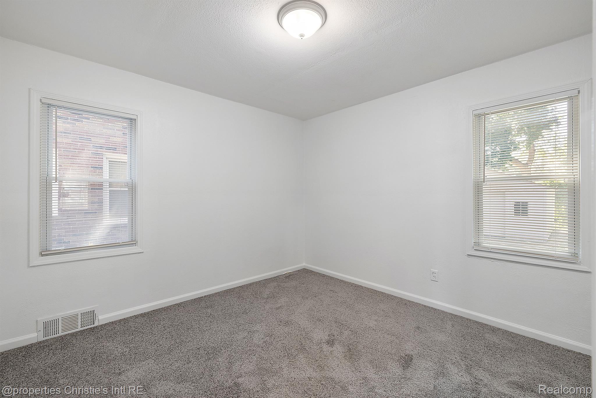 11353 BRAMELL
