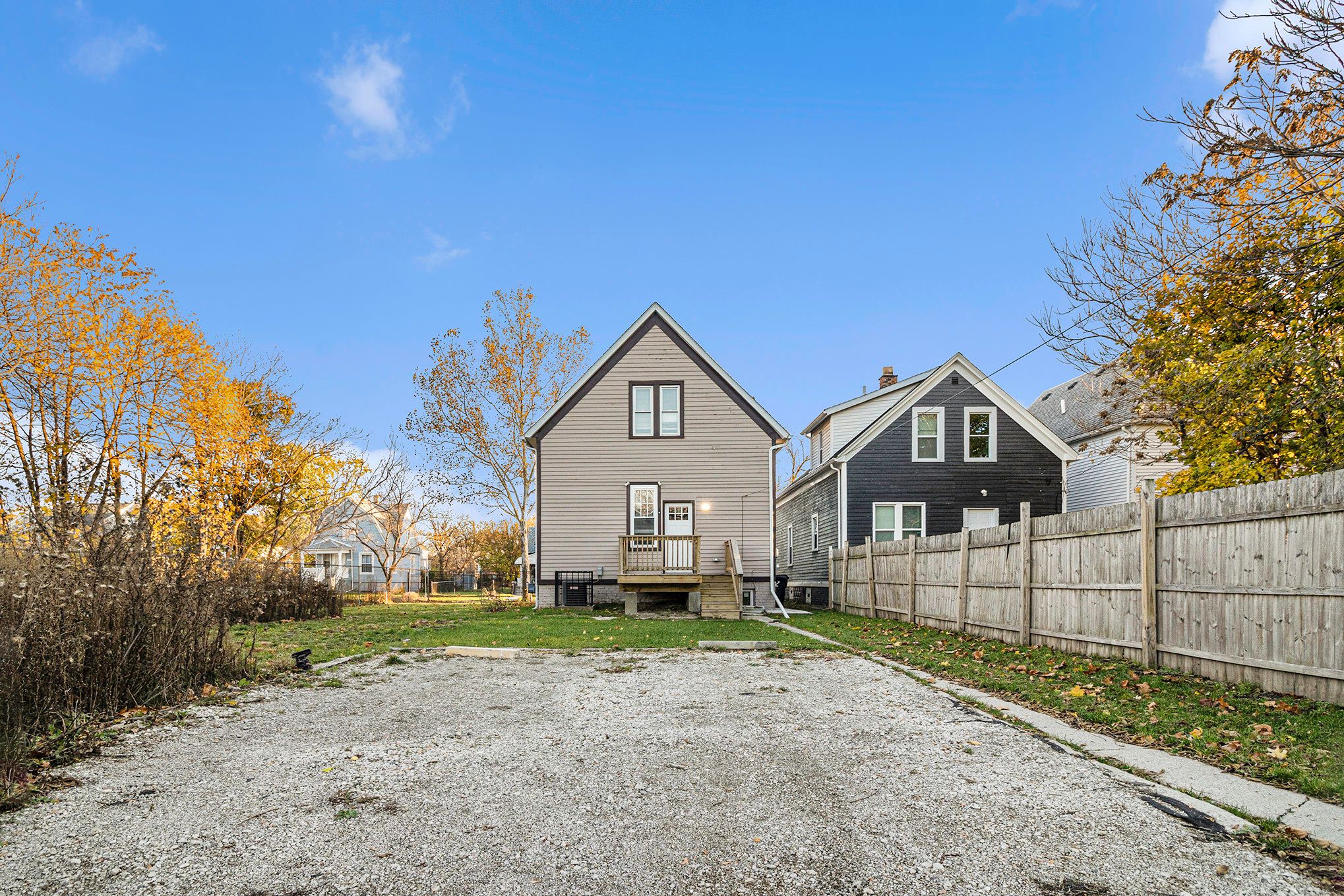 613 E EUCLID Street