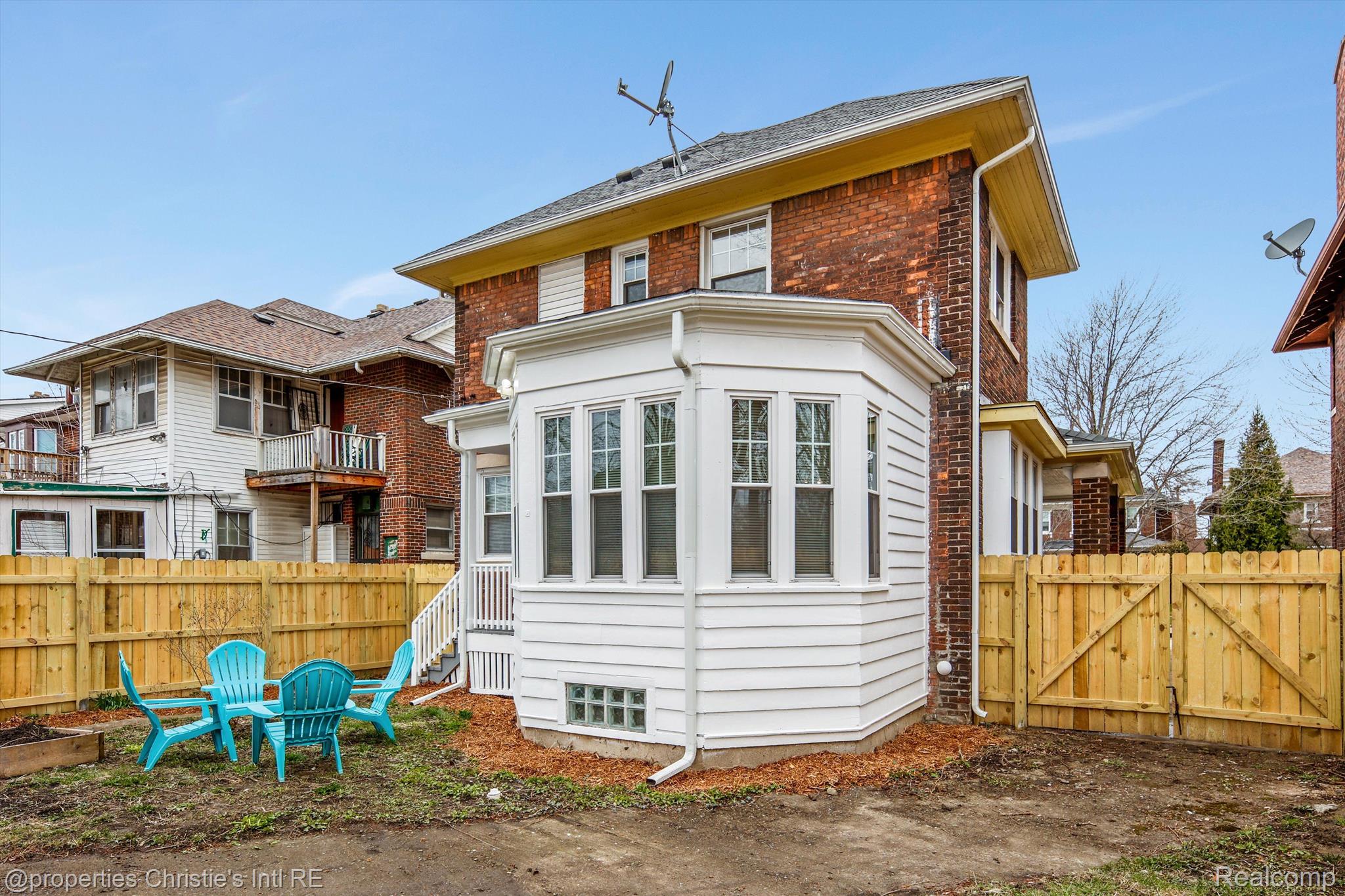 1995 ATKINSON Street