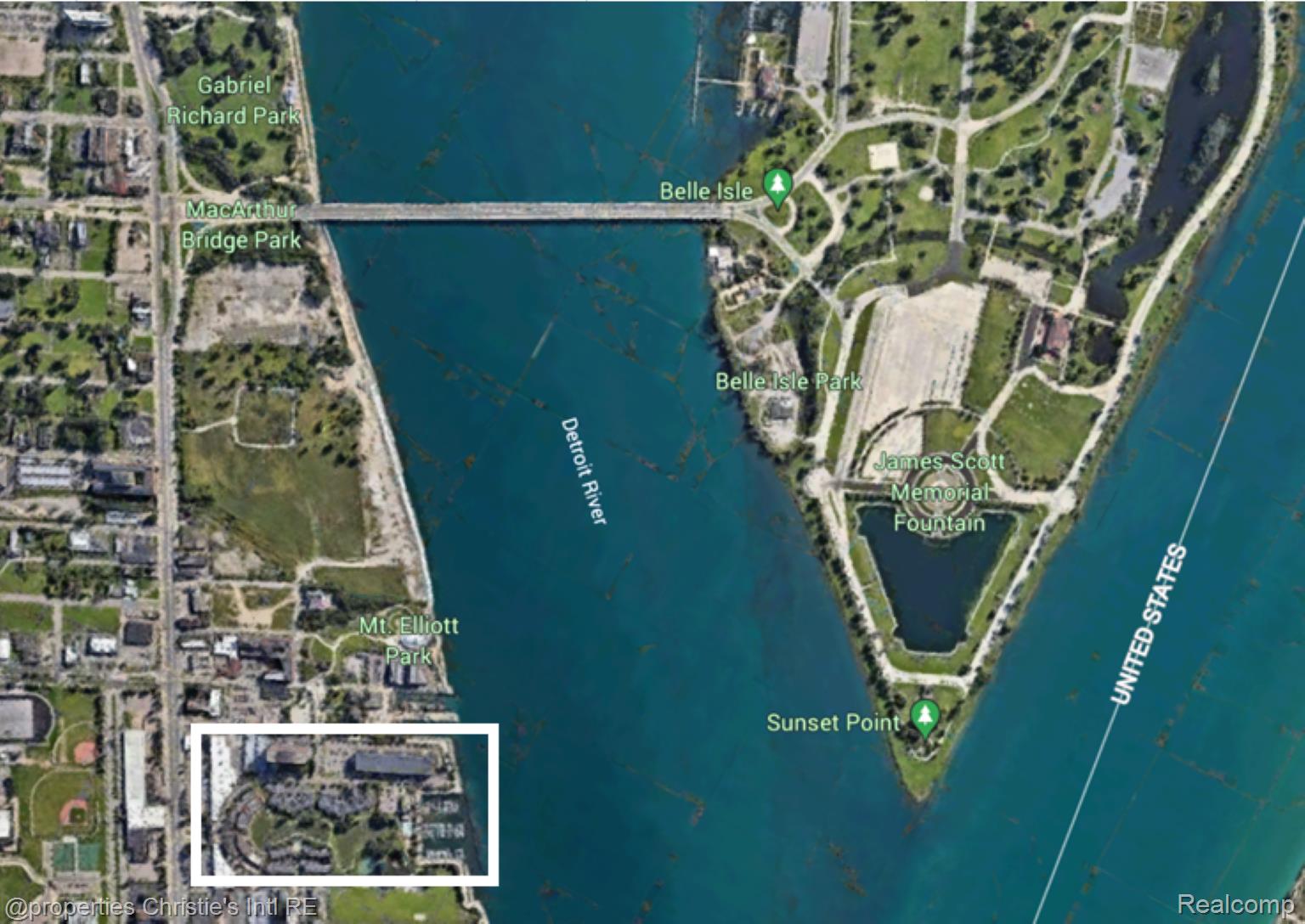 250 E HARBORTOWN Drive 1312