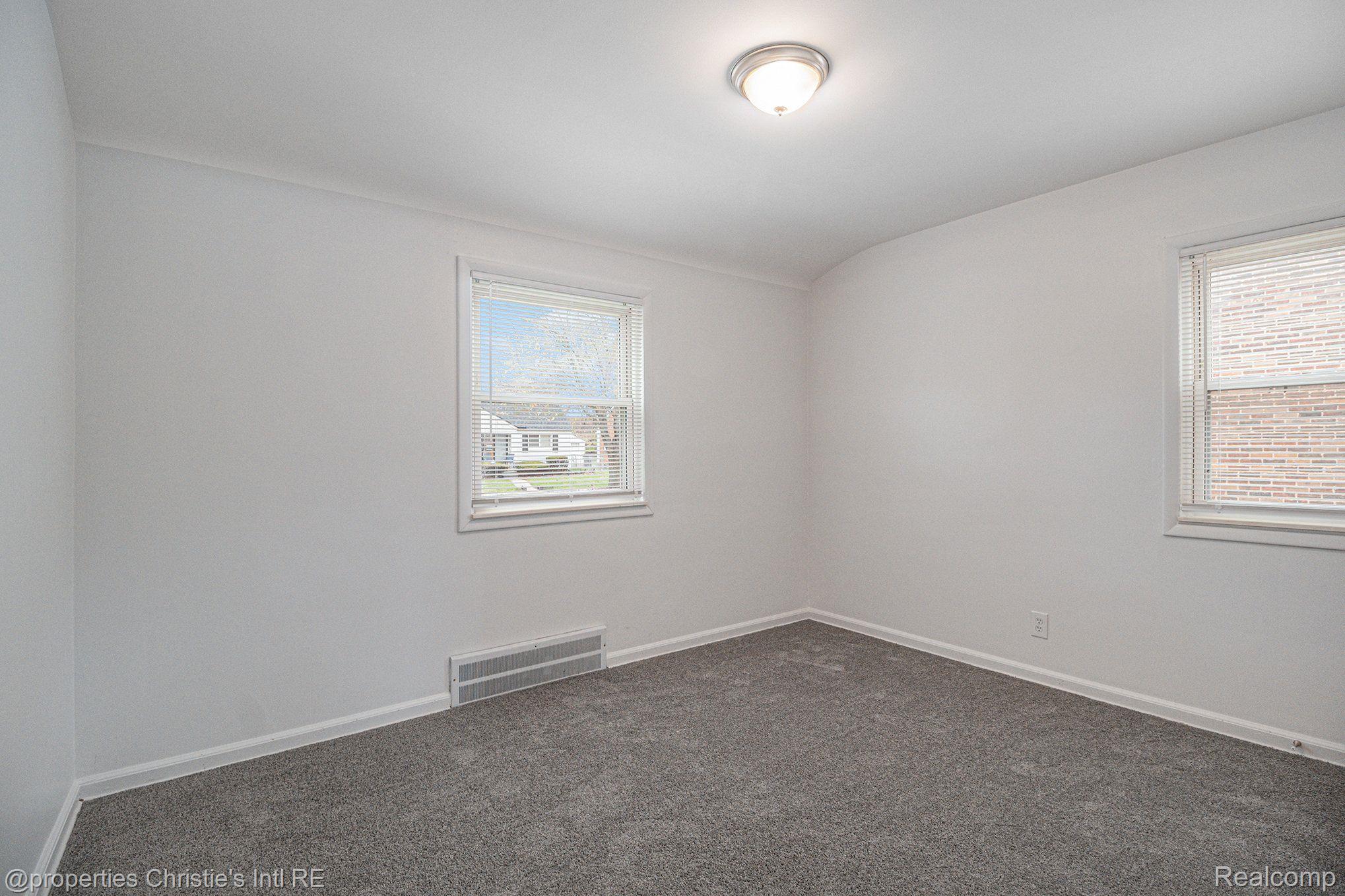 12024 CHATHAM