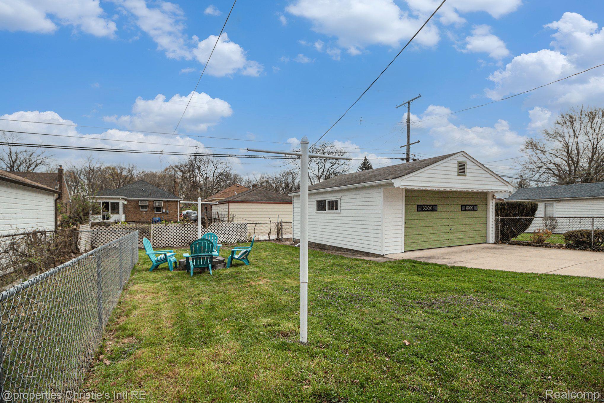 12024 CHATHAM