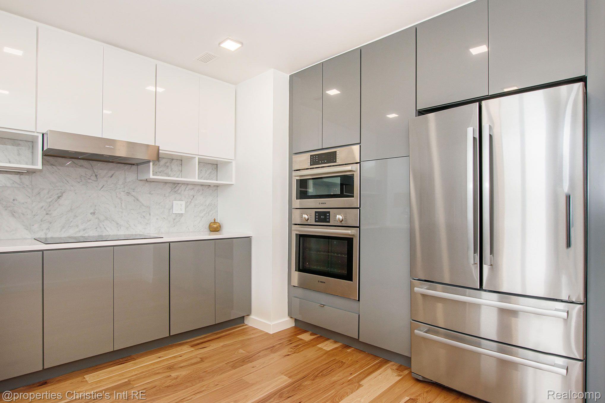 1454 TOWNSEND Street 307