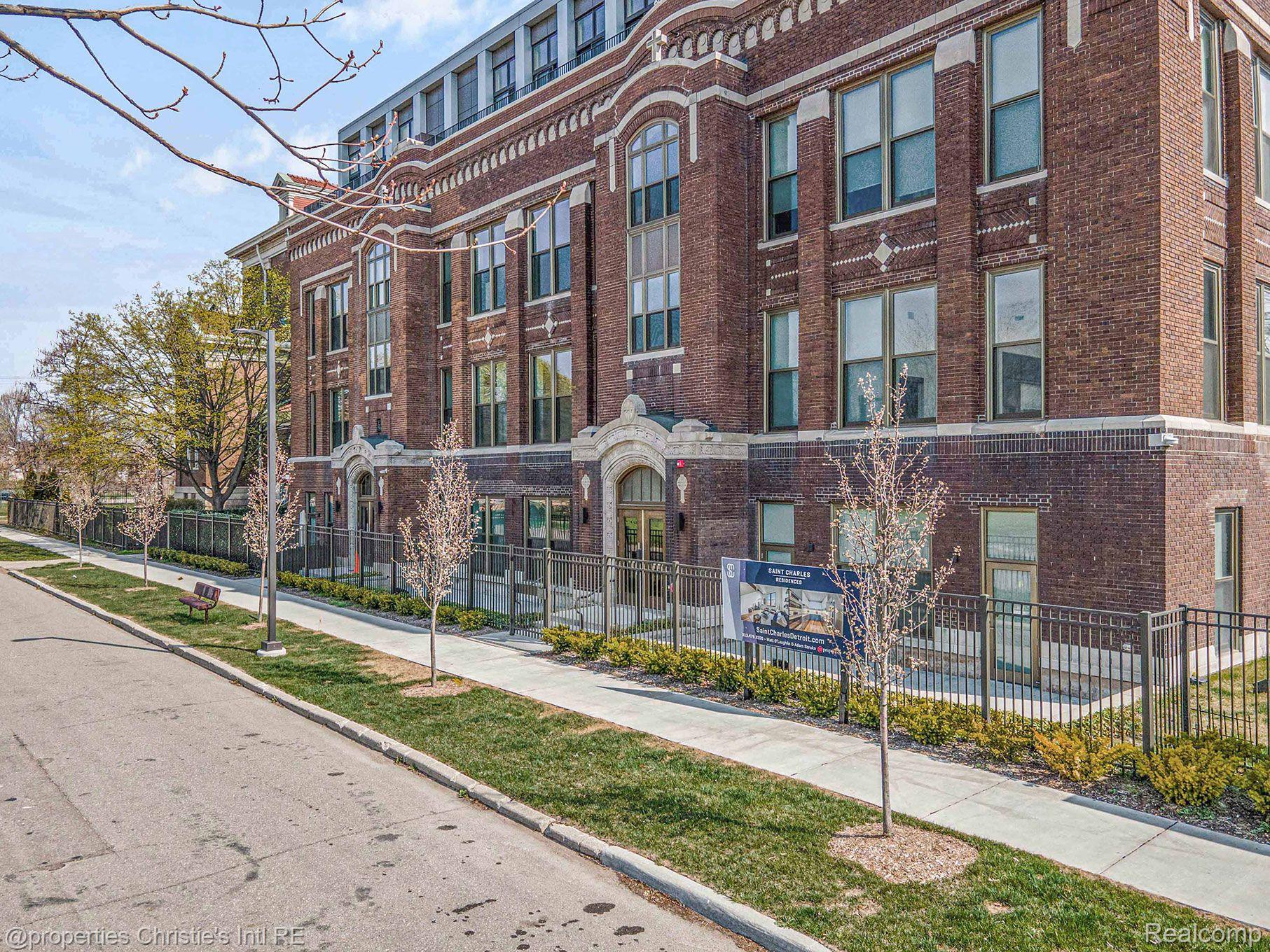1454 TOWNSEND Street 307