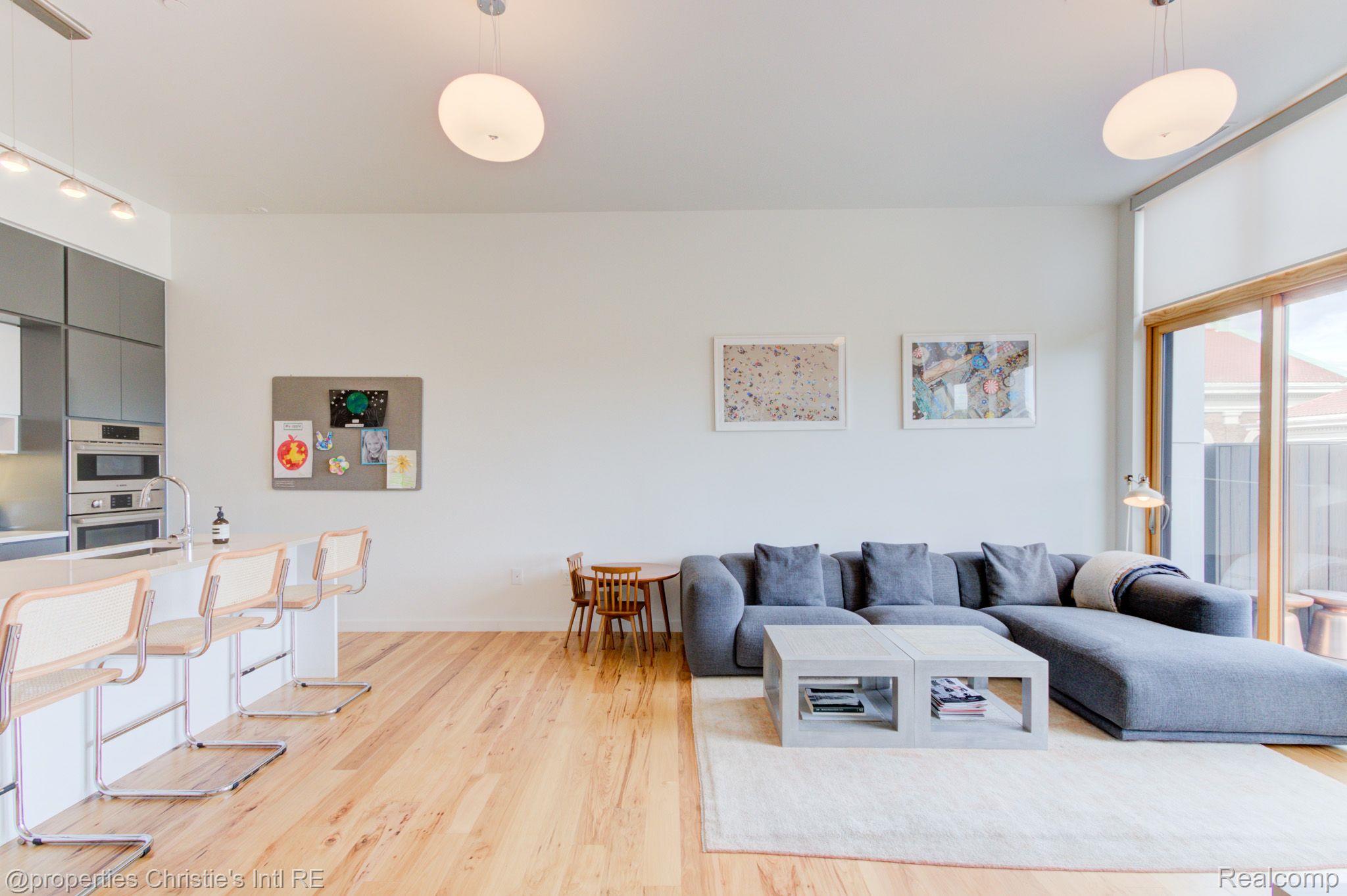 1454 TOWNSEND Street 402