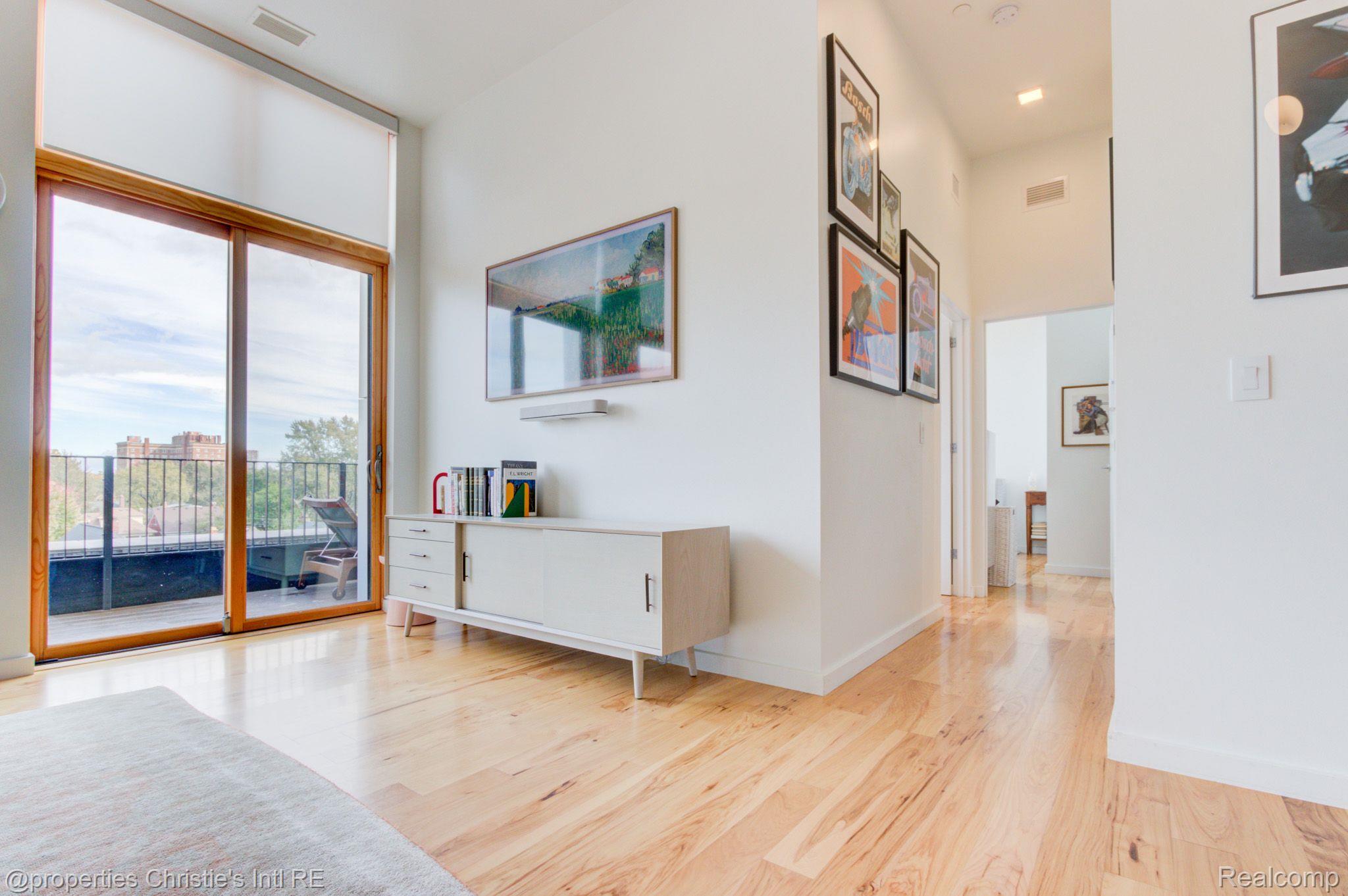 1454 TOWNSEND Street 402