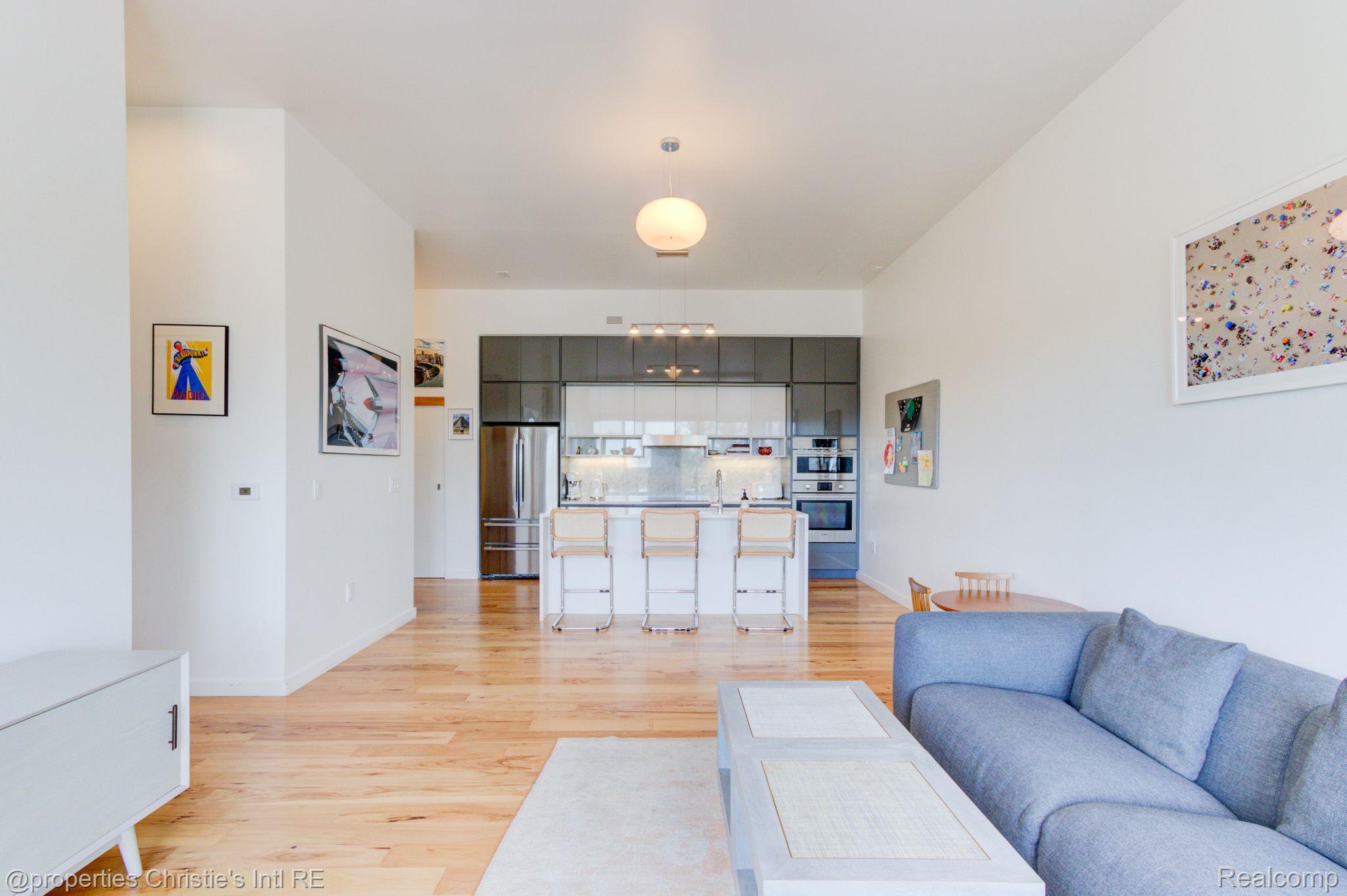 1454 TOWNSEND Street 402
