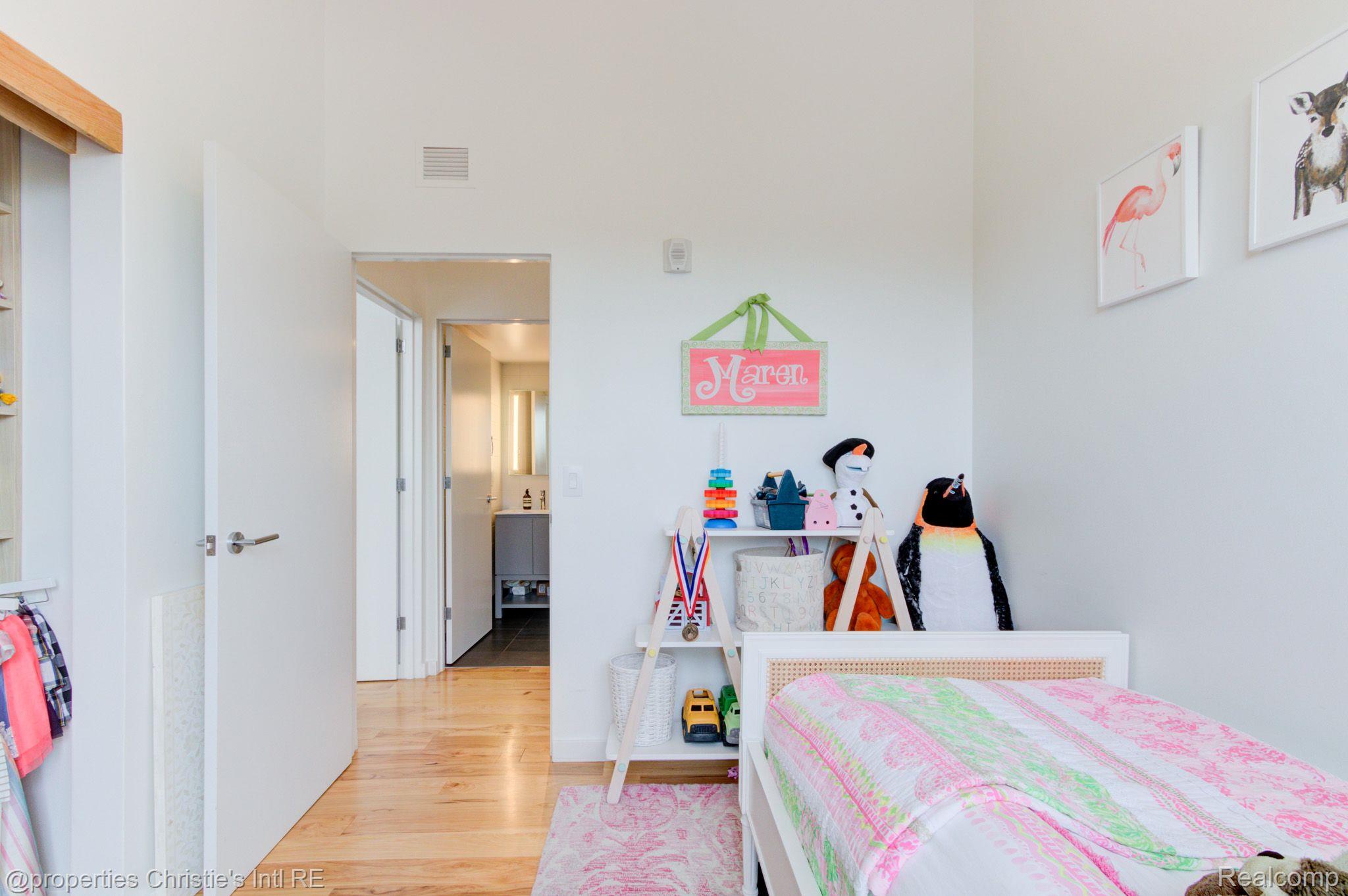 1454 TOWNSEND Street 402