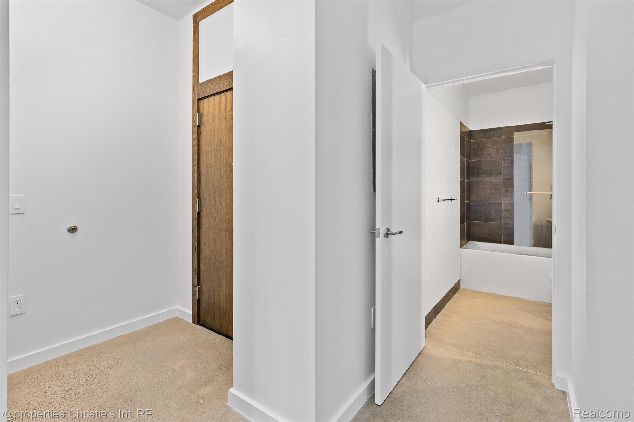 1454 TOWNSEND Street #106