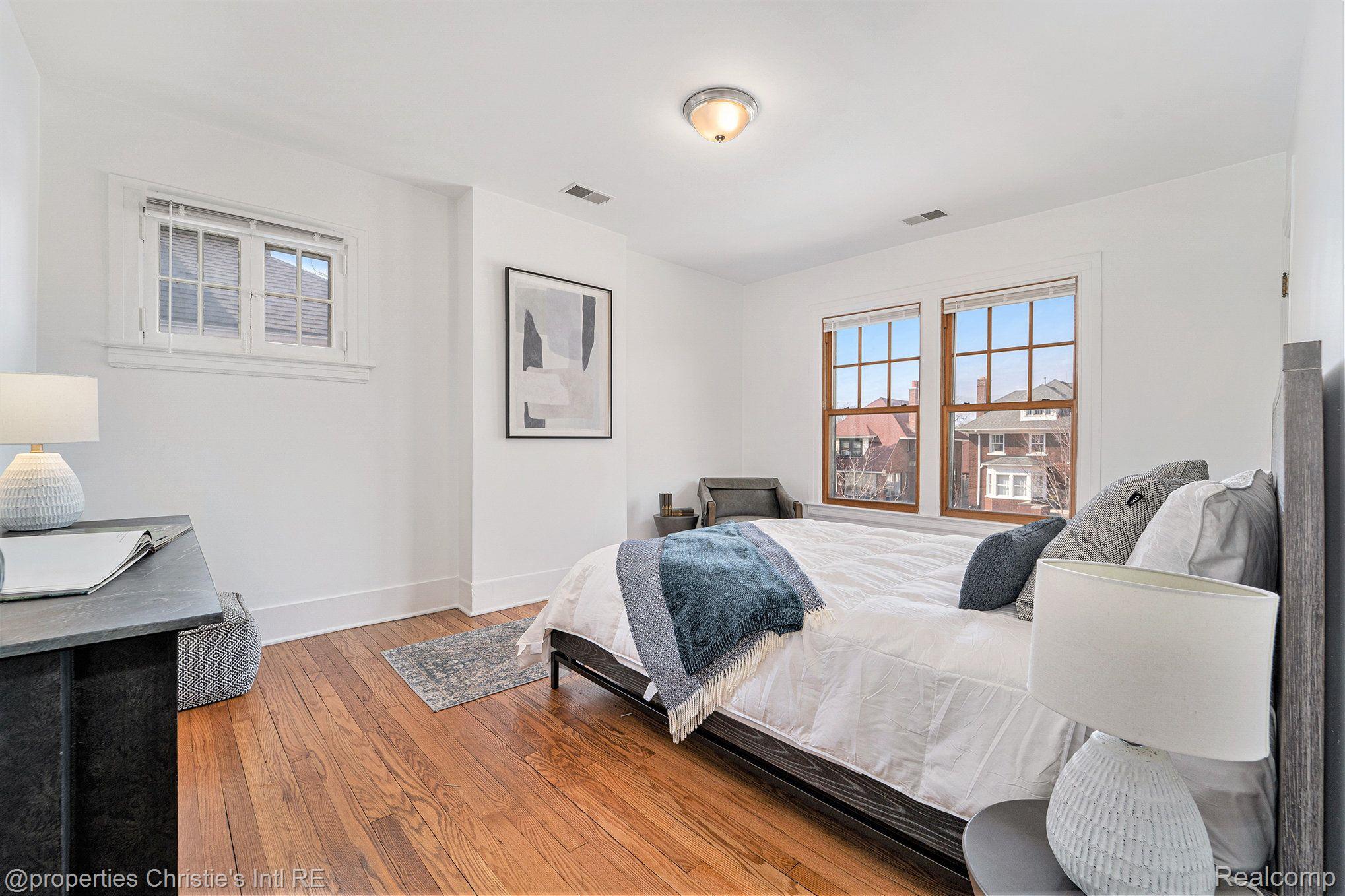 2067 ATKINSON Street