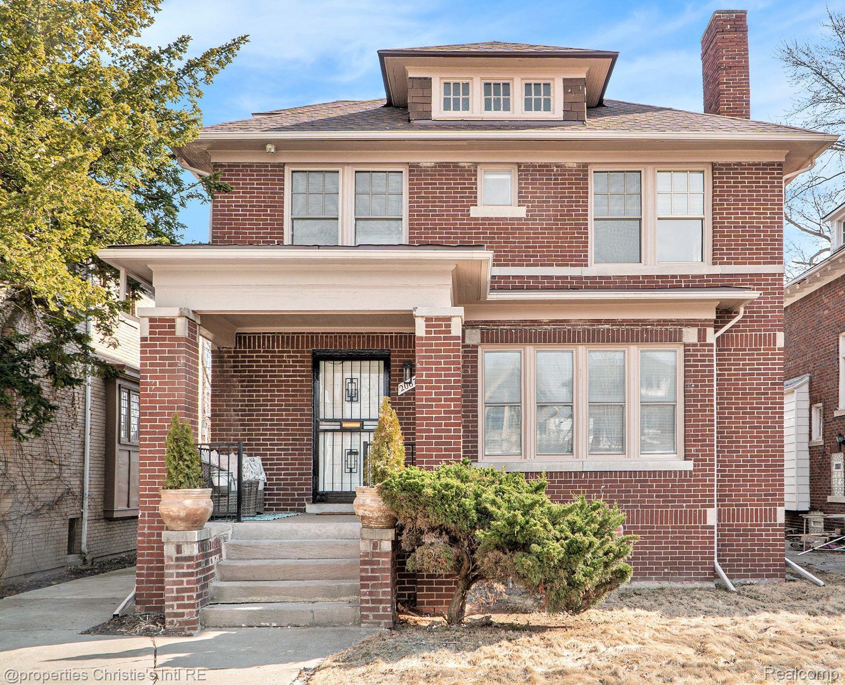 2067 ATKINSON Street