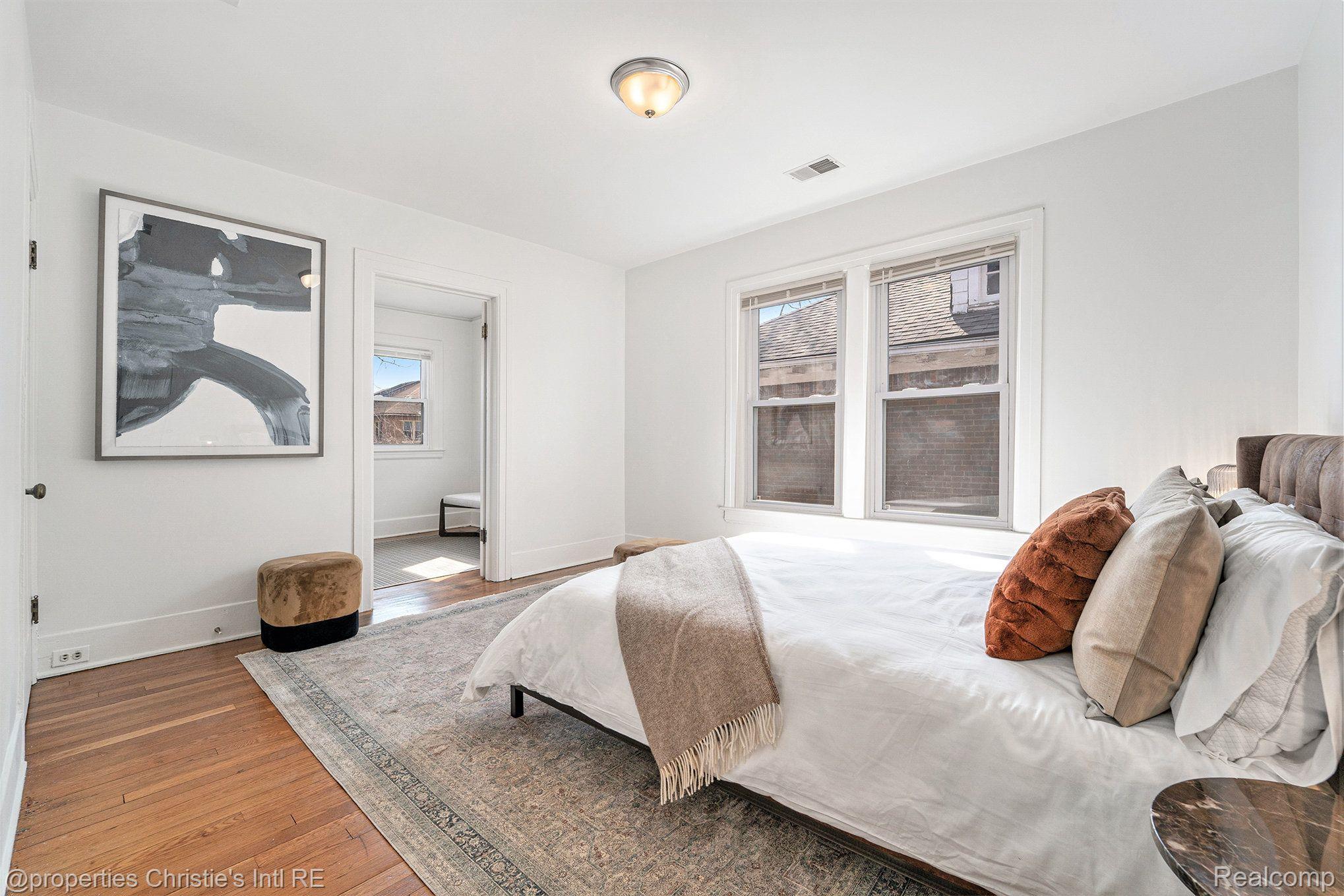 2067 ATKINSON Street