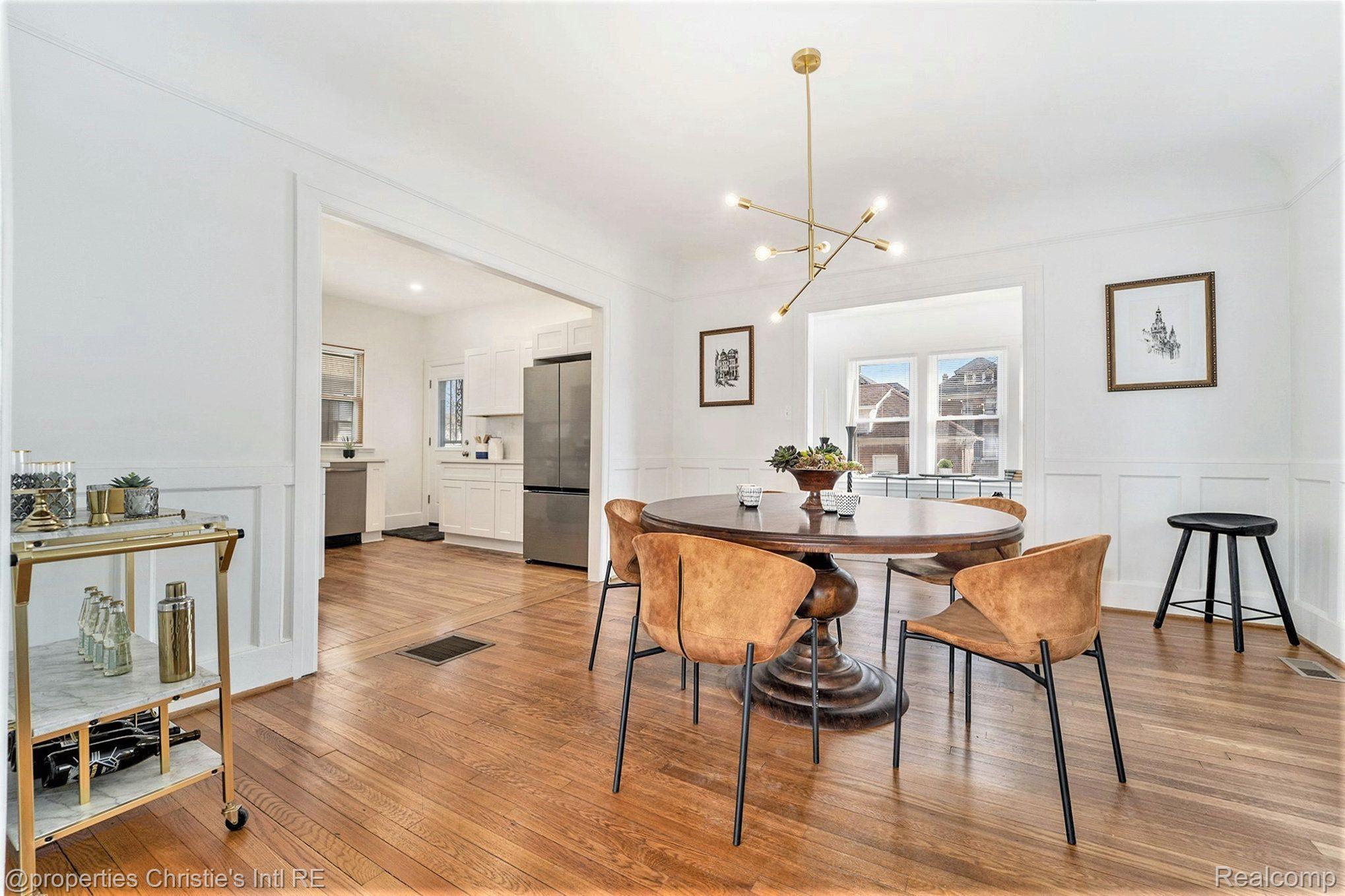 2067 ATKINSON Street