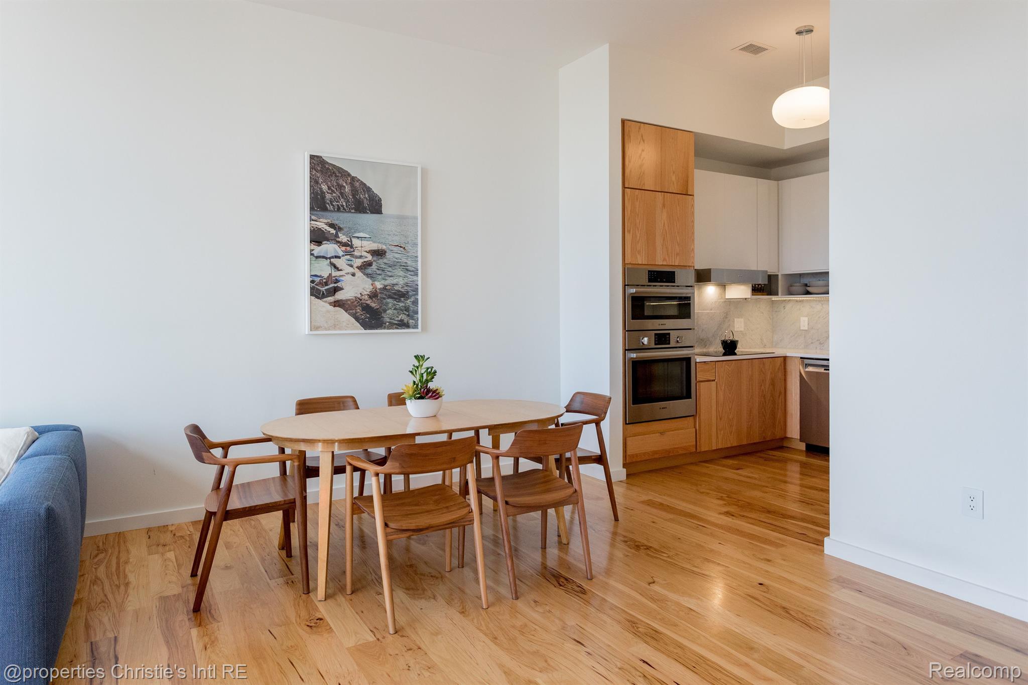 1454 TOWNSEND Street 403
