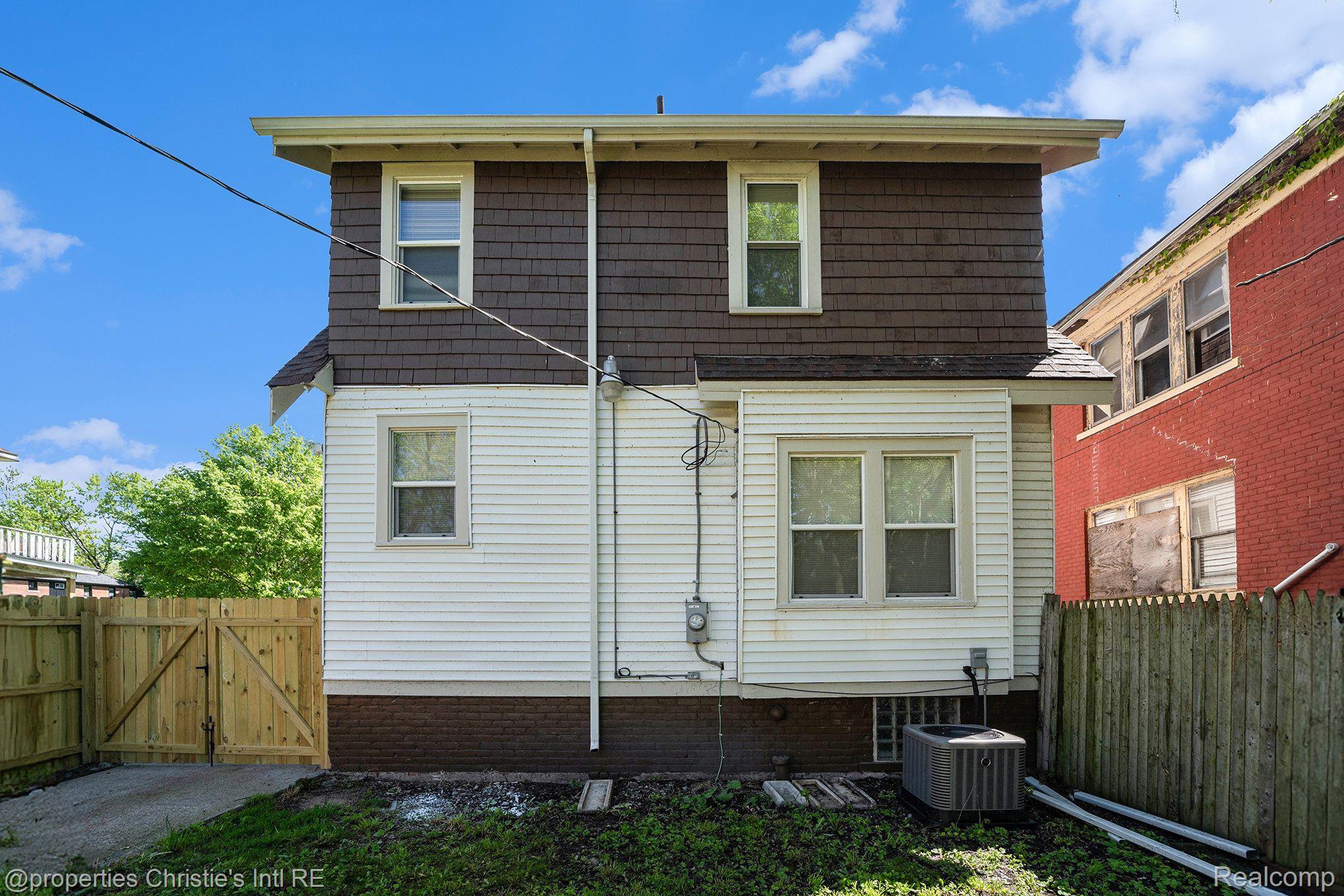 231 PHILIP Street
