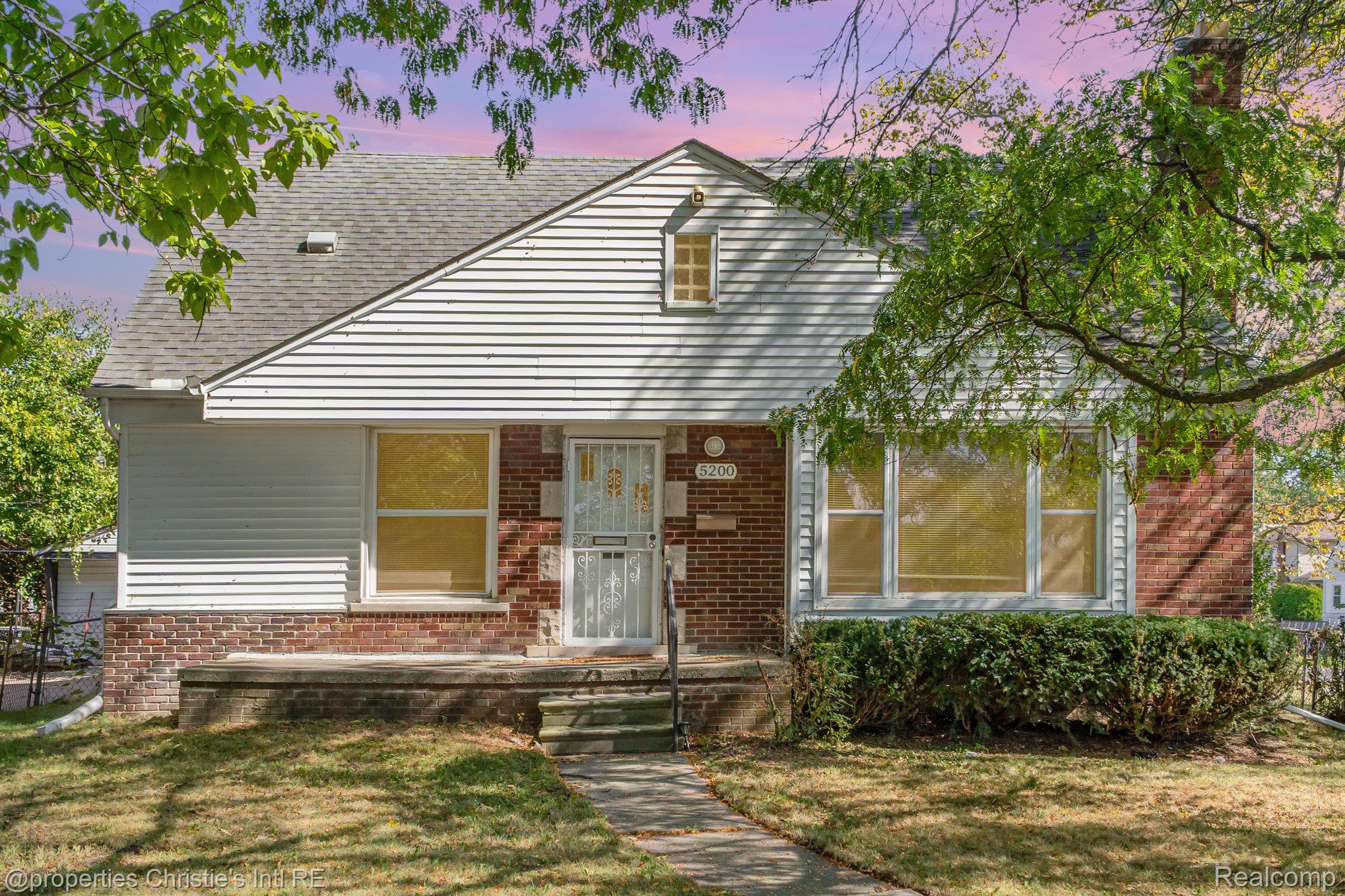 5200 Lodewyck Street