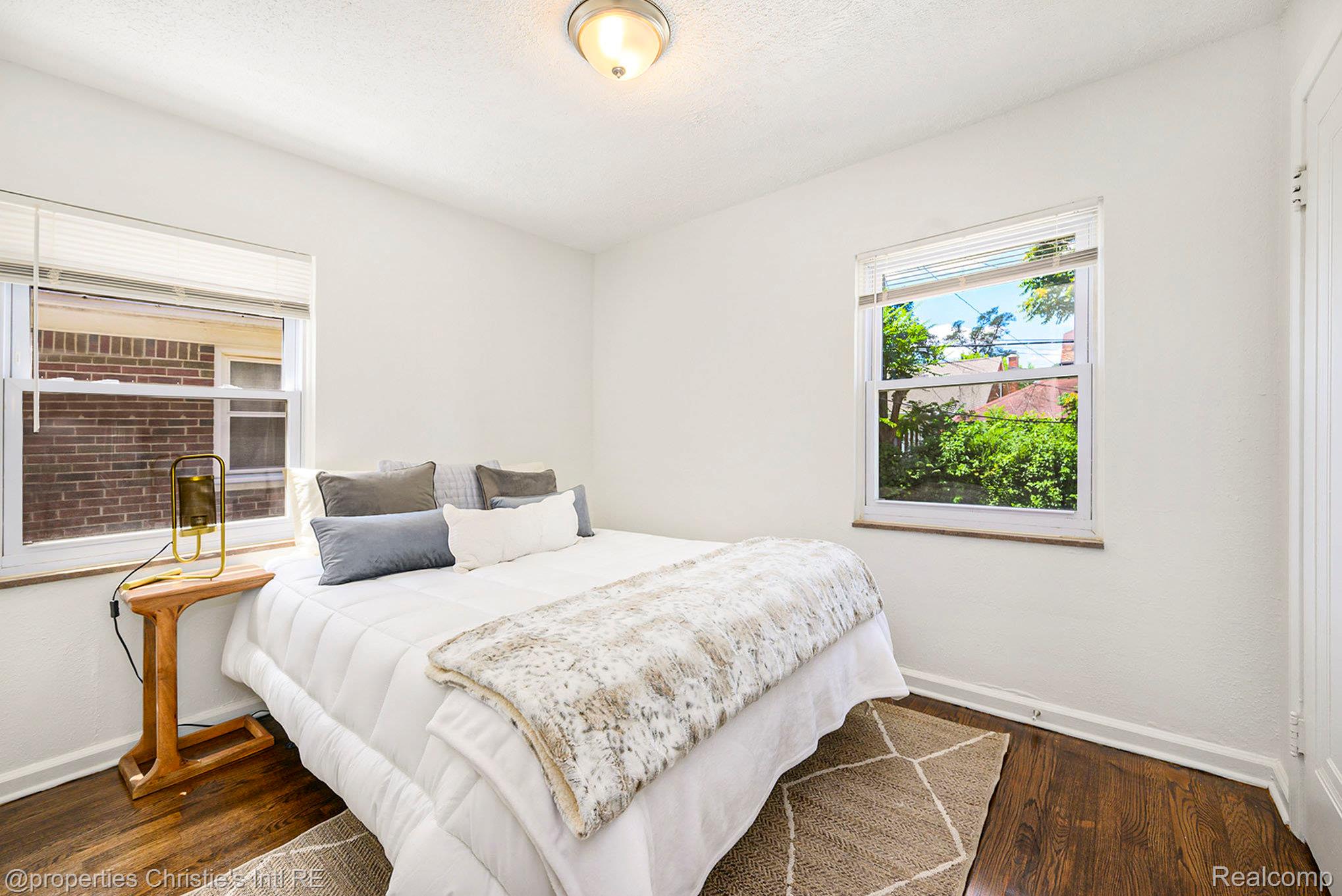 18661 Stoepel Street