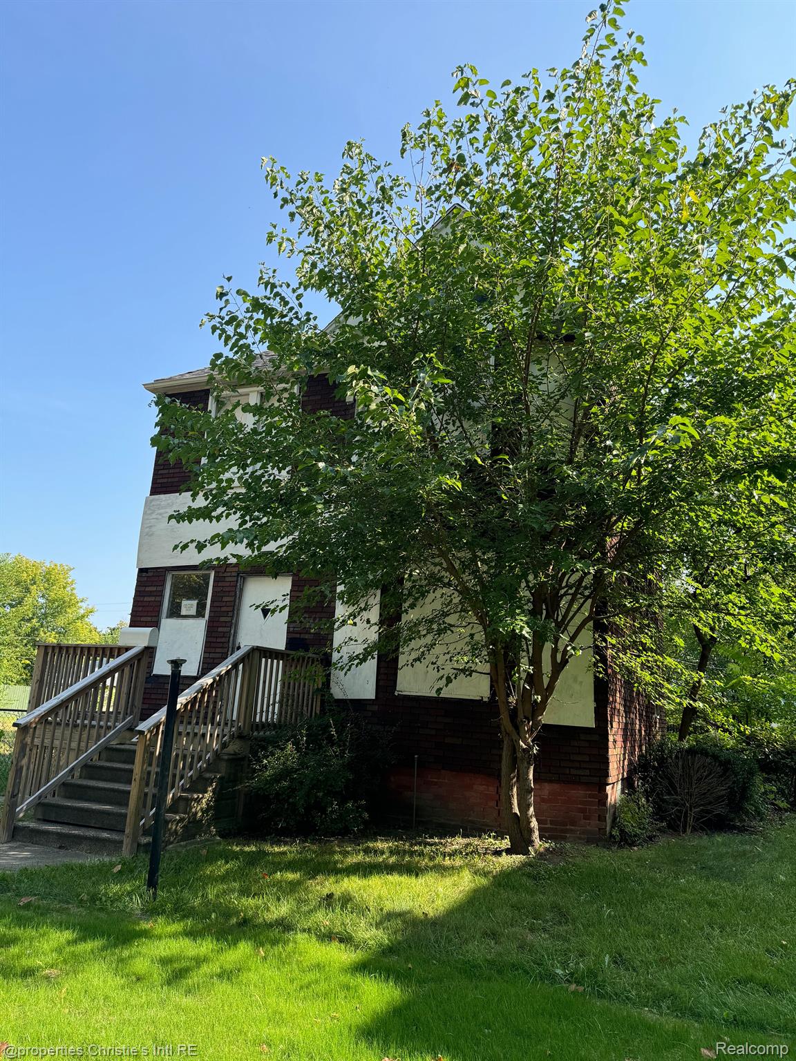 2986 CADILLAC Boulevard