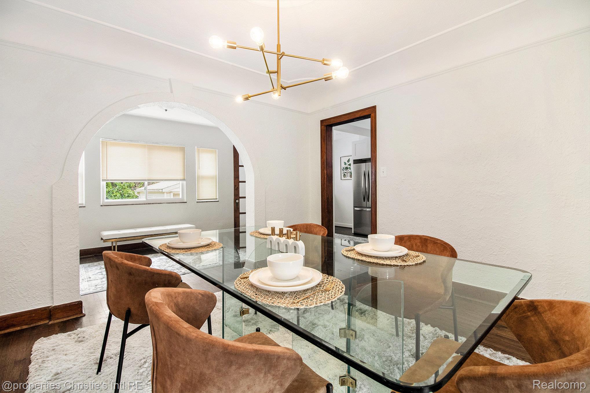 17585 Wisconsin Street