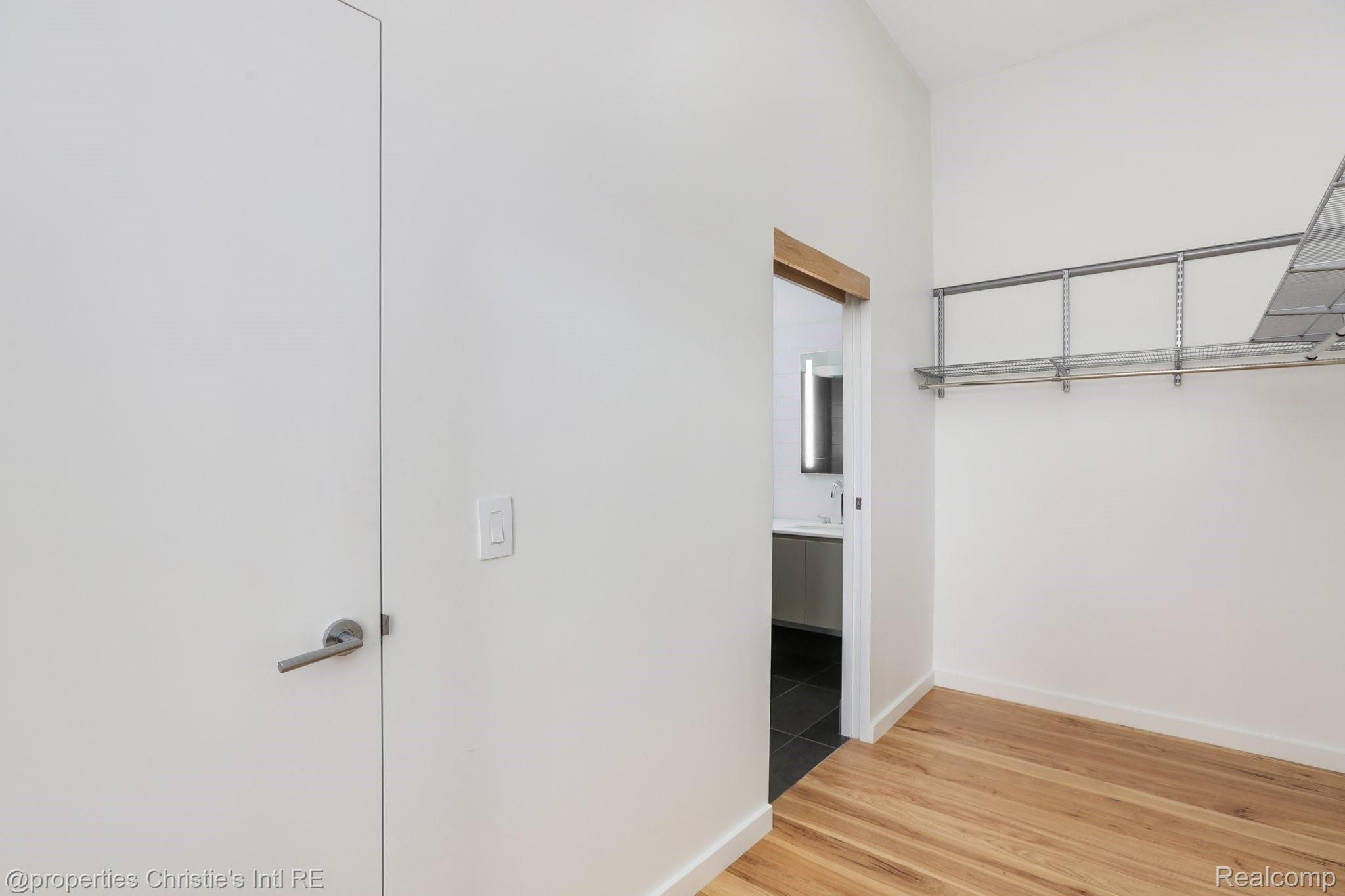 1454 TOWNSEND Street 405