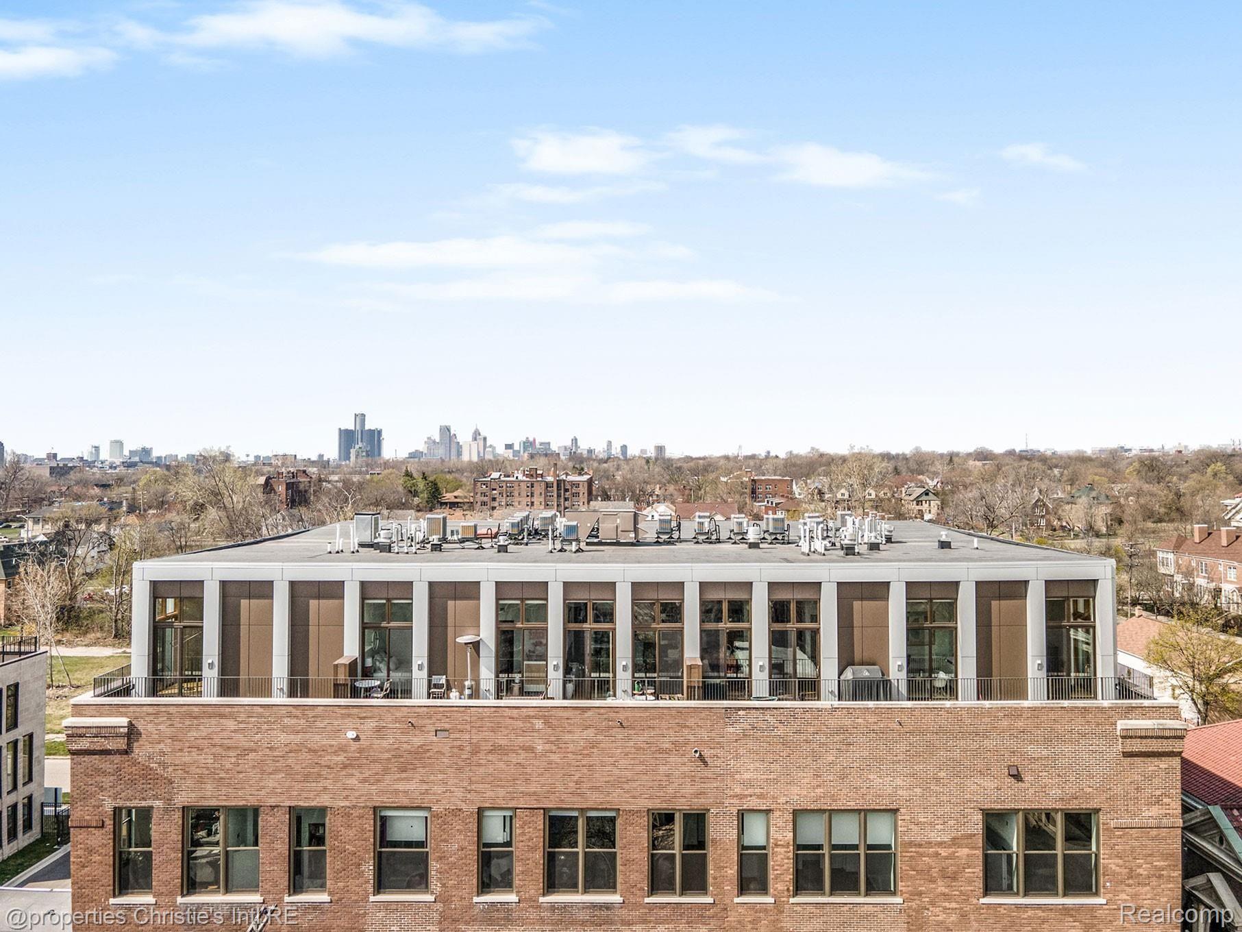 1454 TOWNSEND Street 405