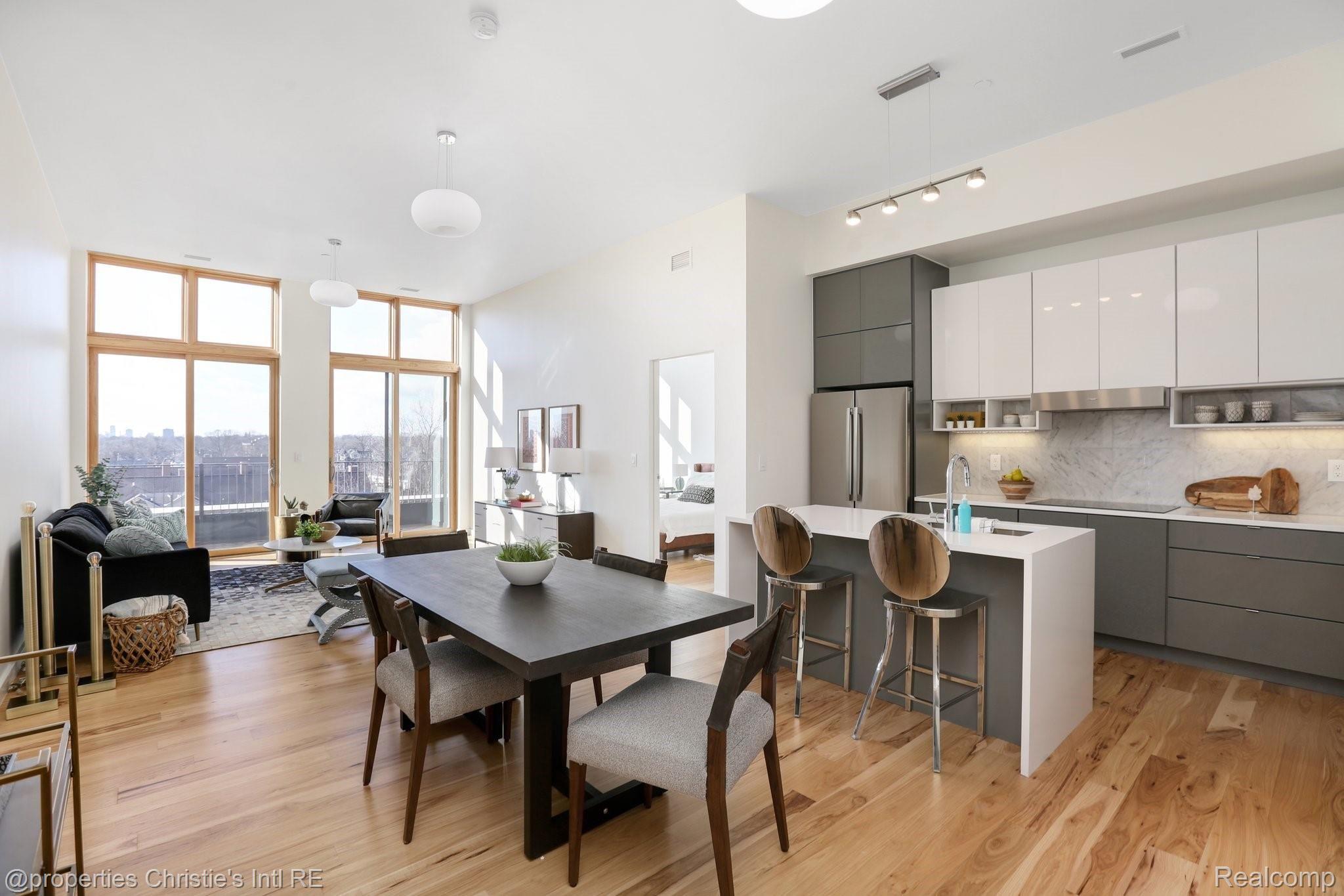 1454 TOWNSEND Street 405