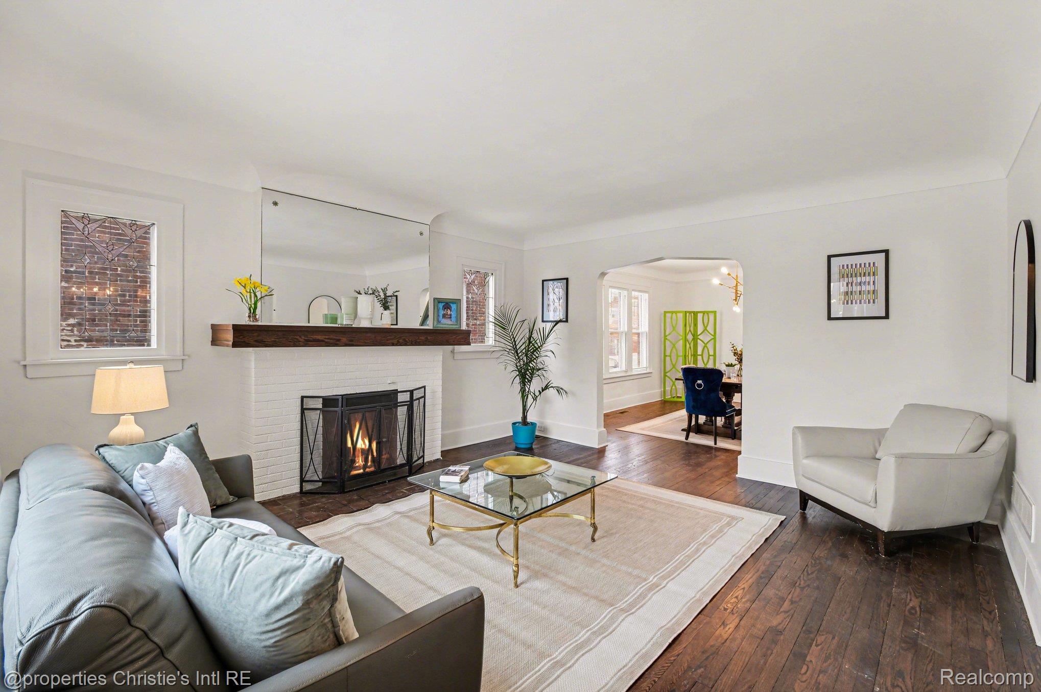 3873 Iroquois Street