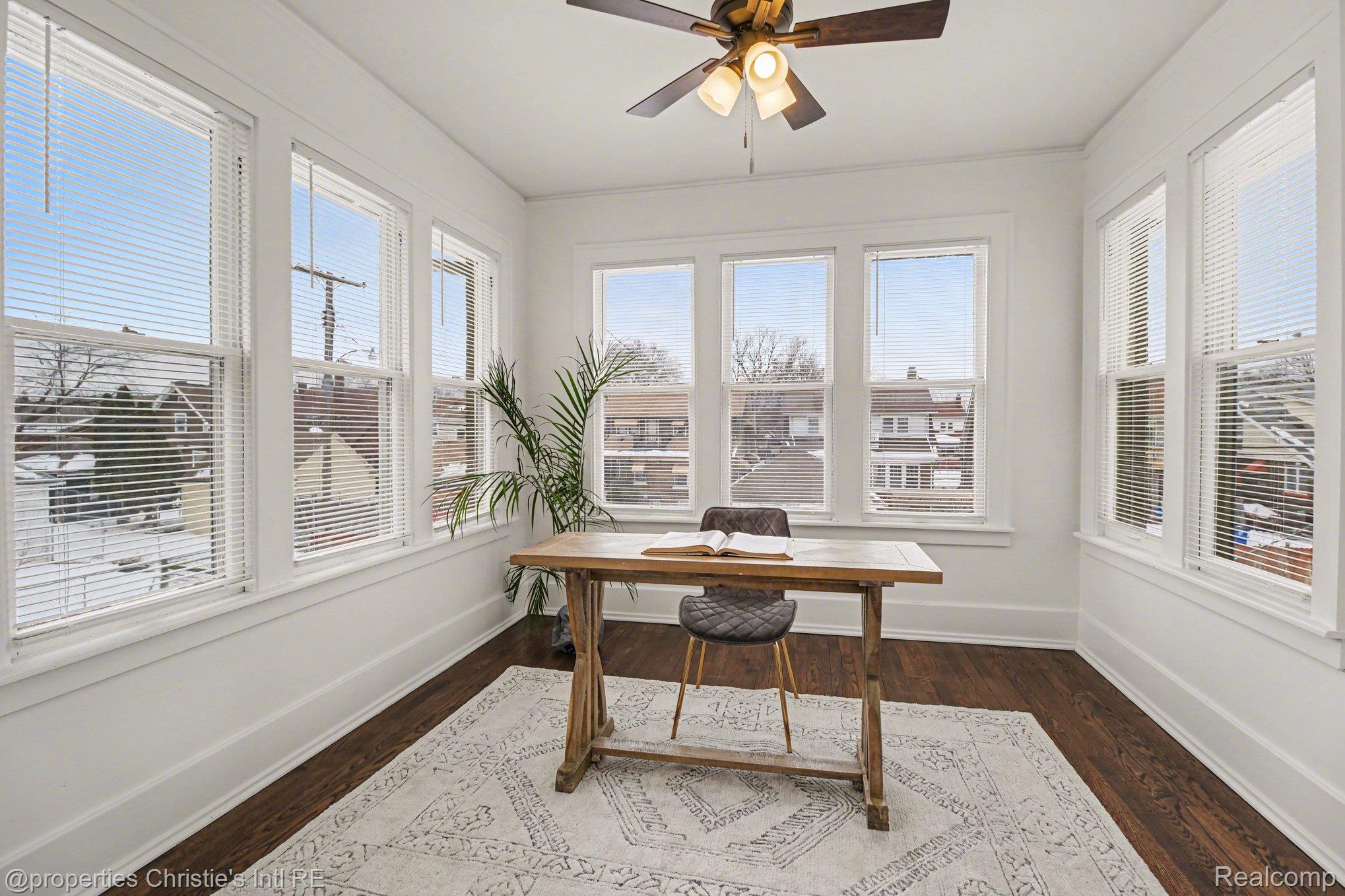 3873 Iroquois Street