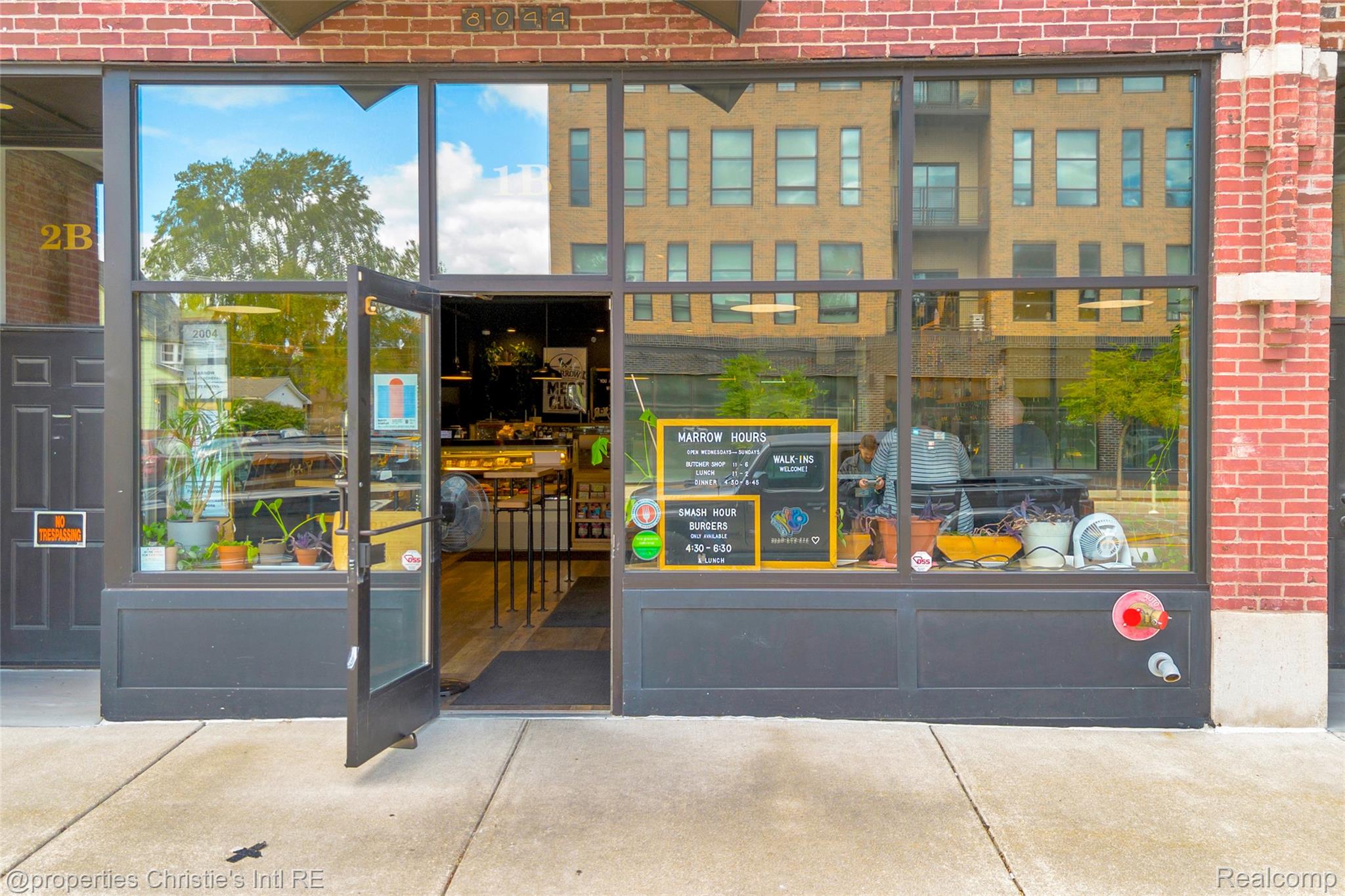 3873 Iroquois Street