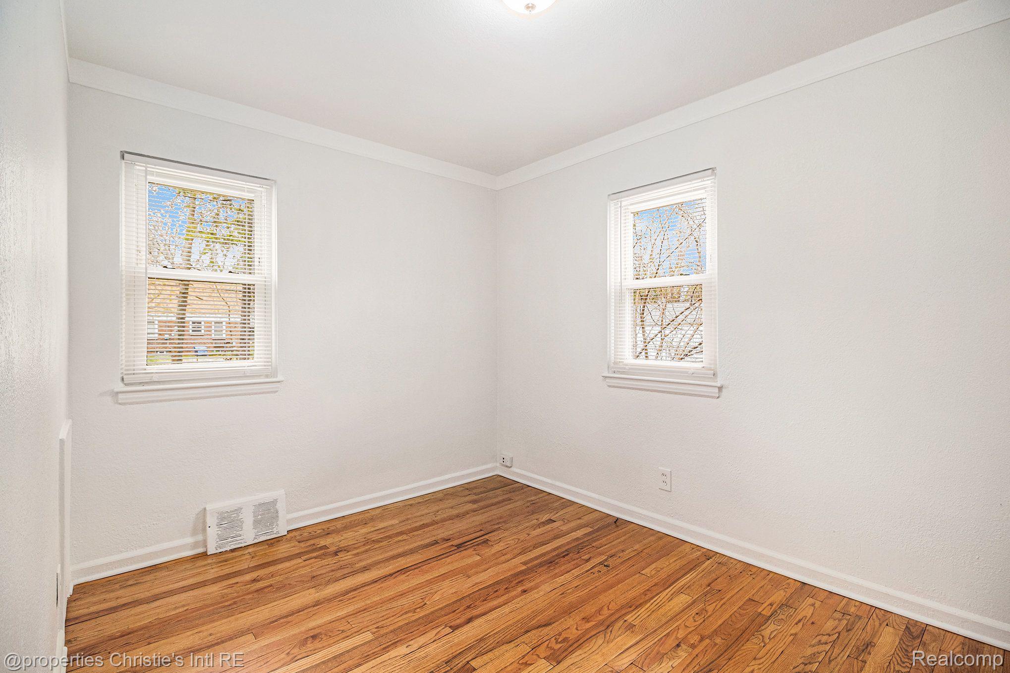 11669 CHATHAM