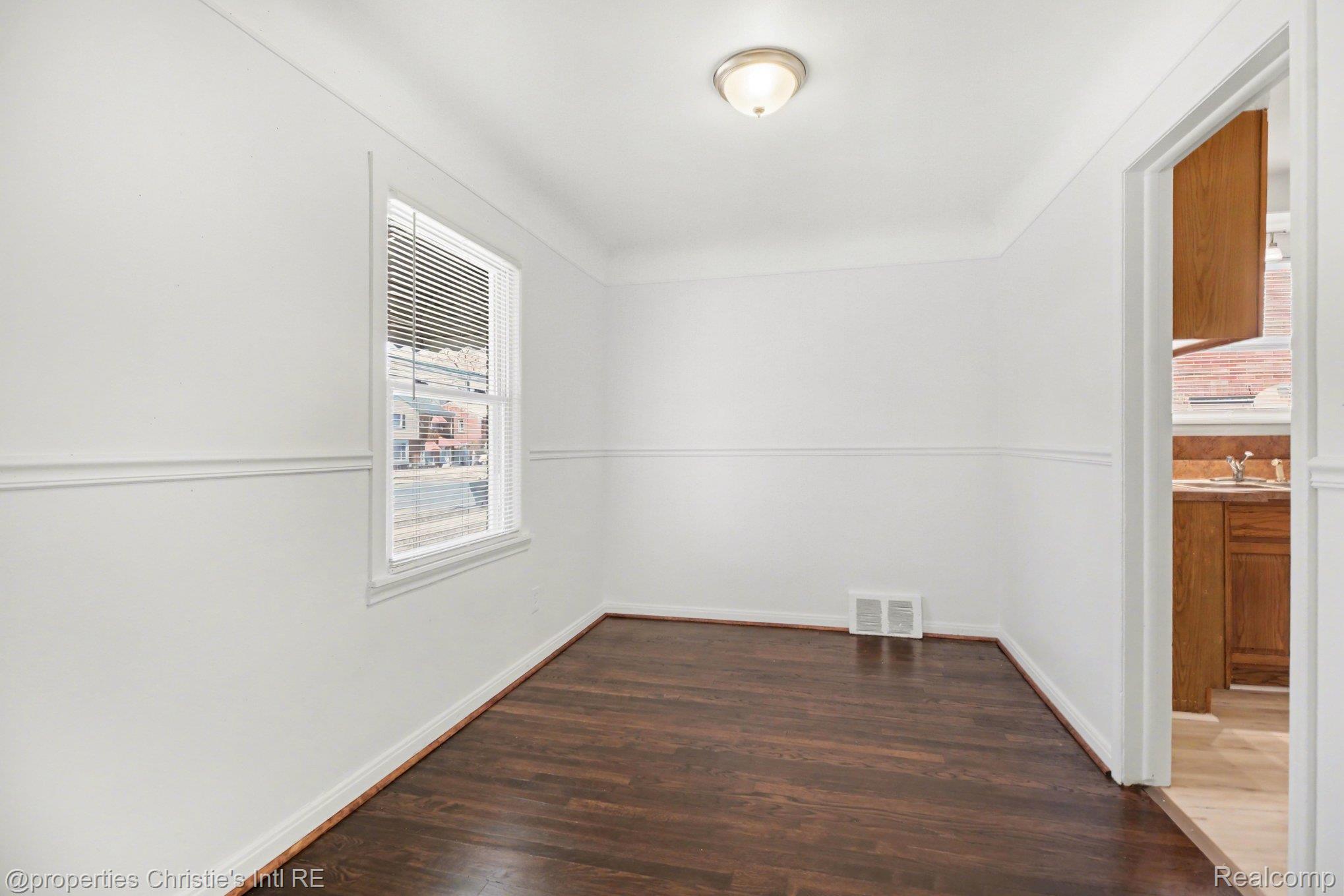 19444 Ryan Road