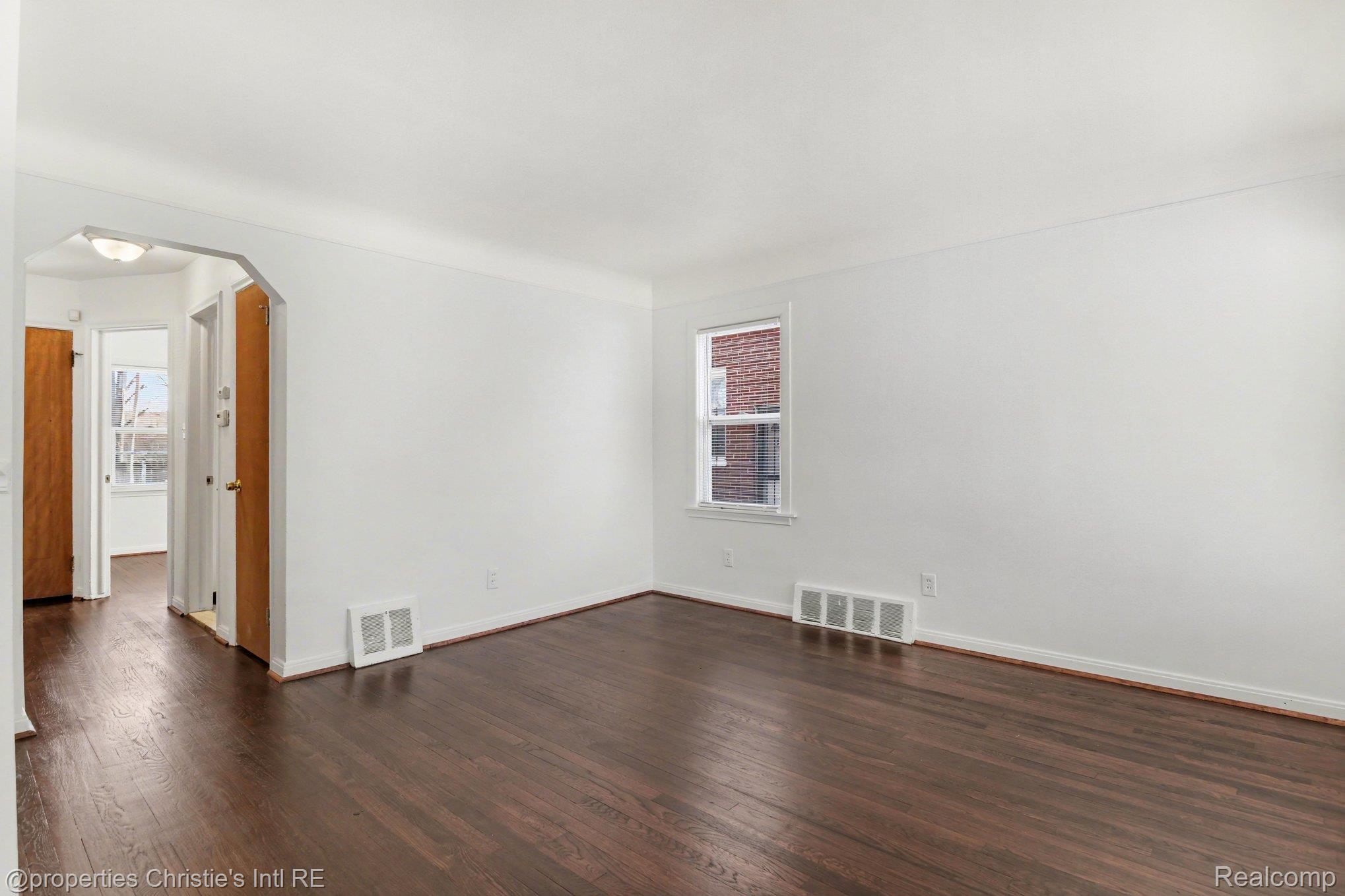 19444 Ryan Road