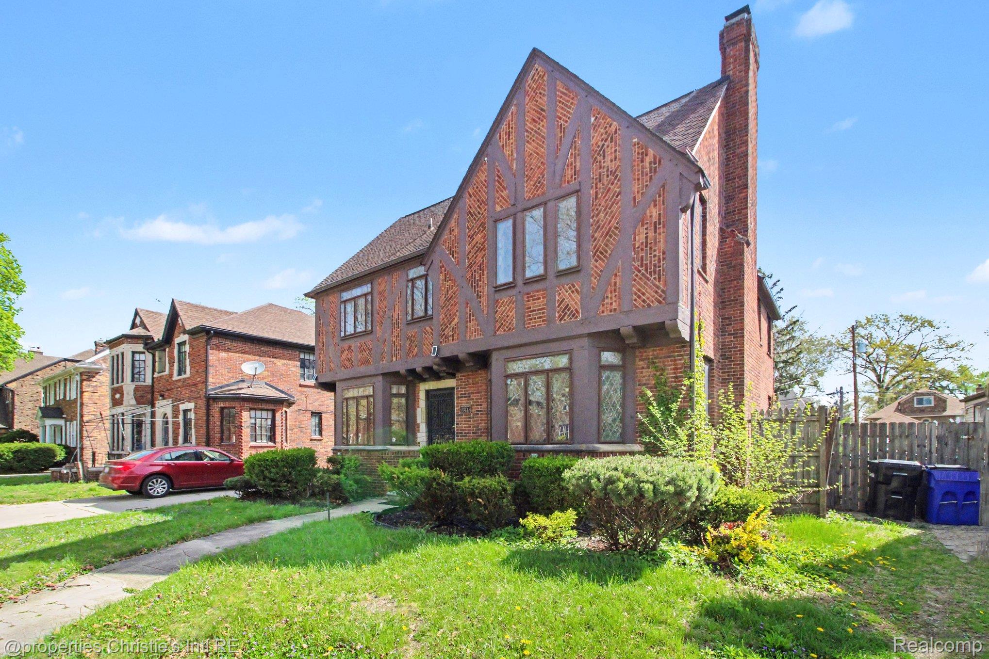 18944 Warrington Drive