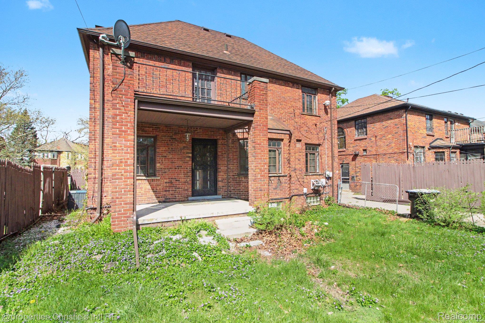 18944 Warrington Drive