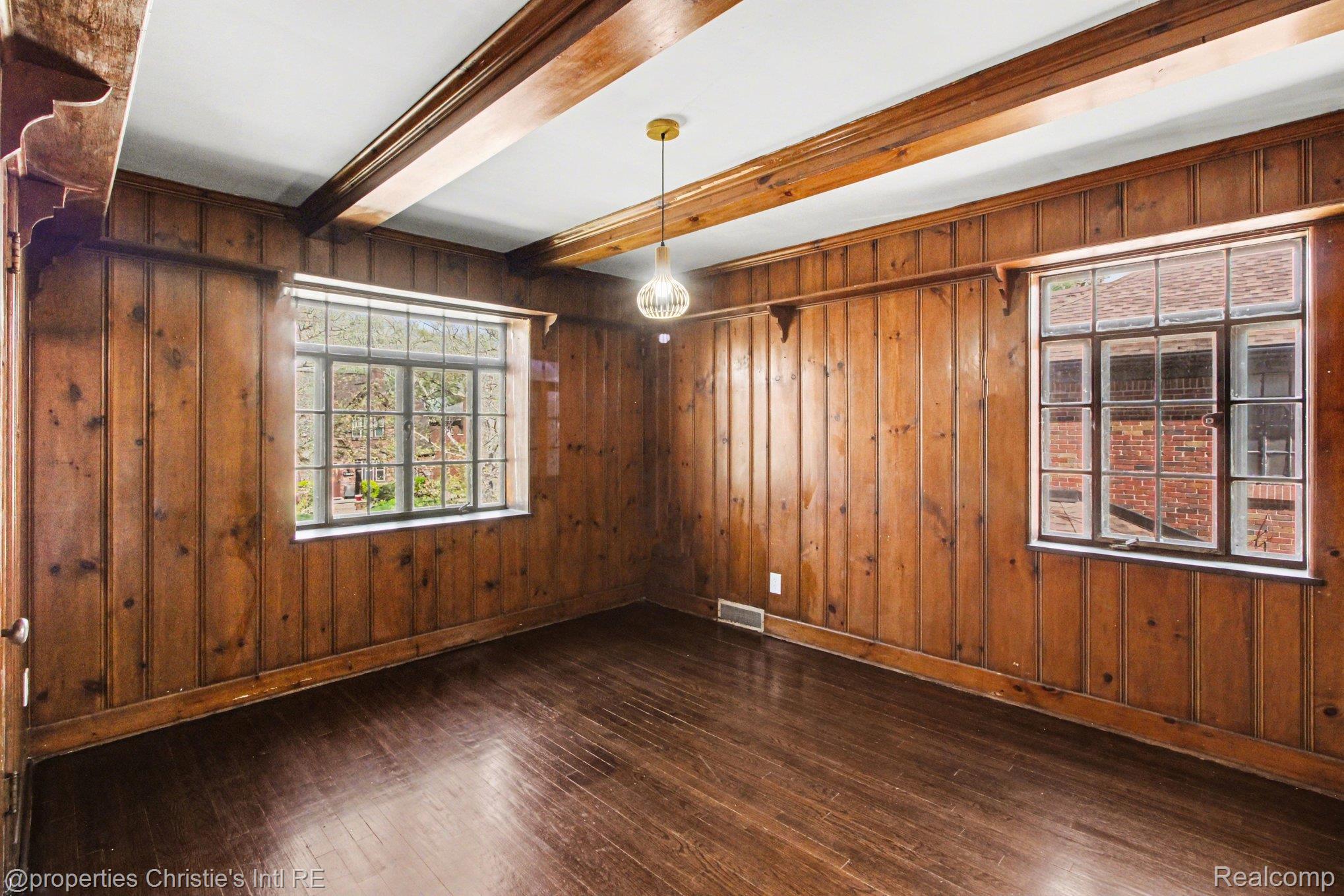 18944 Warrington Drive