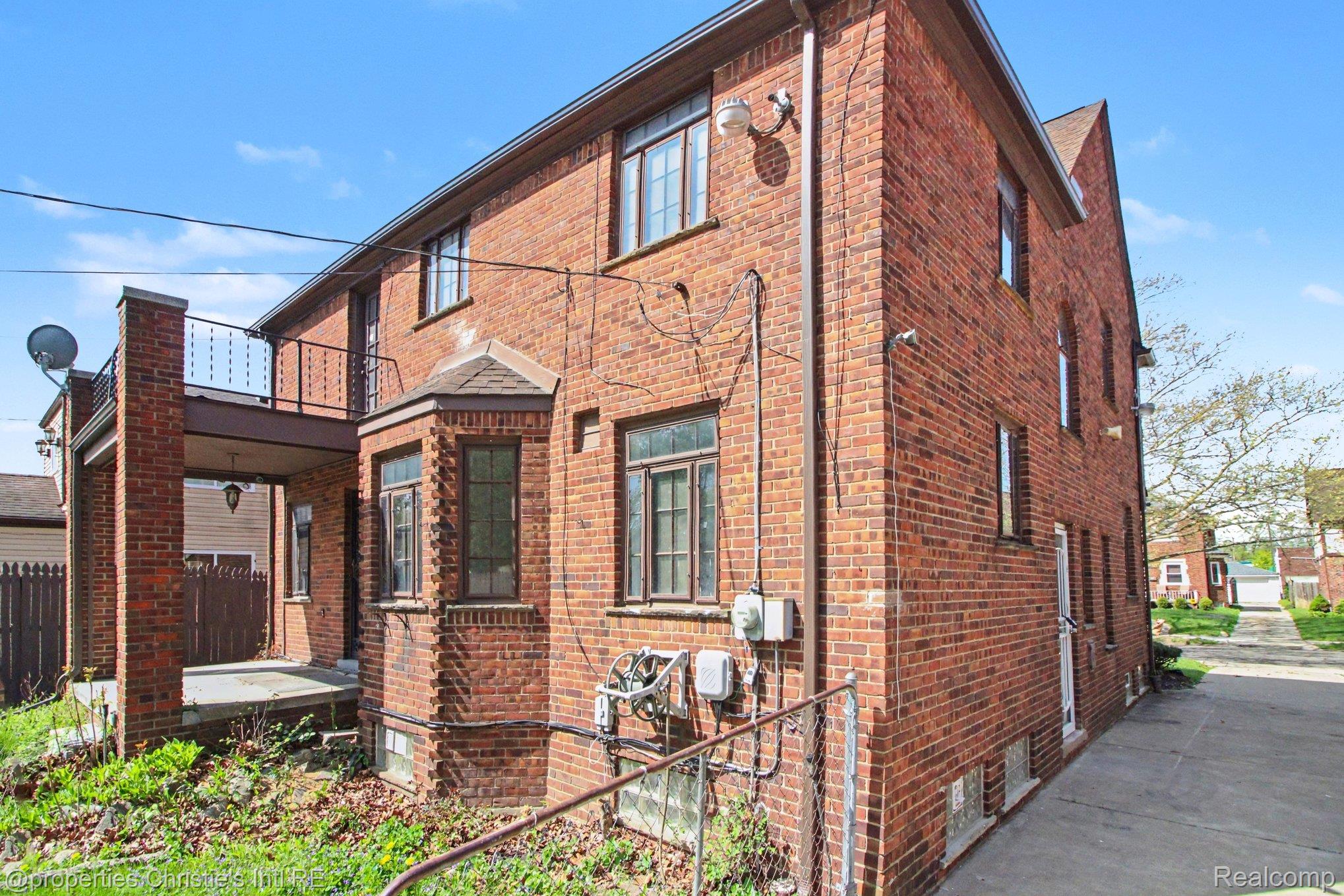 18944 Warrington Drive