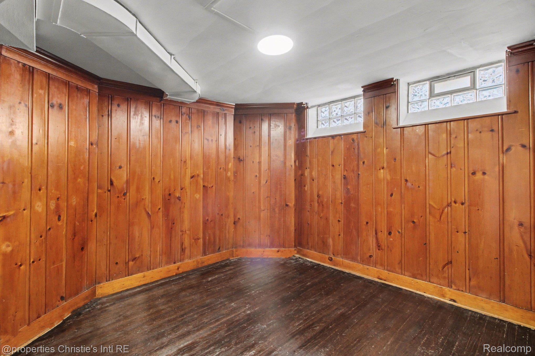 18944 Warrington Drive