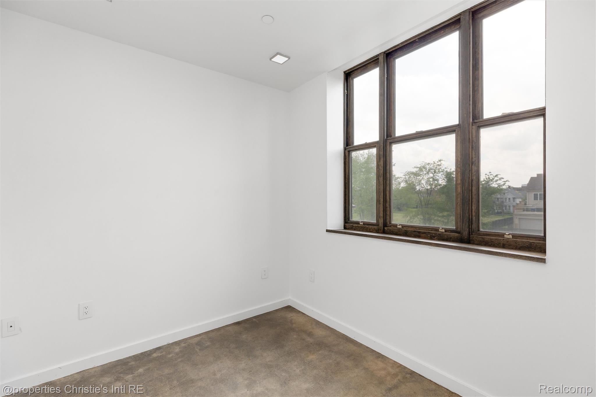 1454 Townsend Street 206