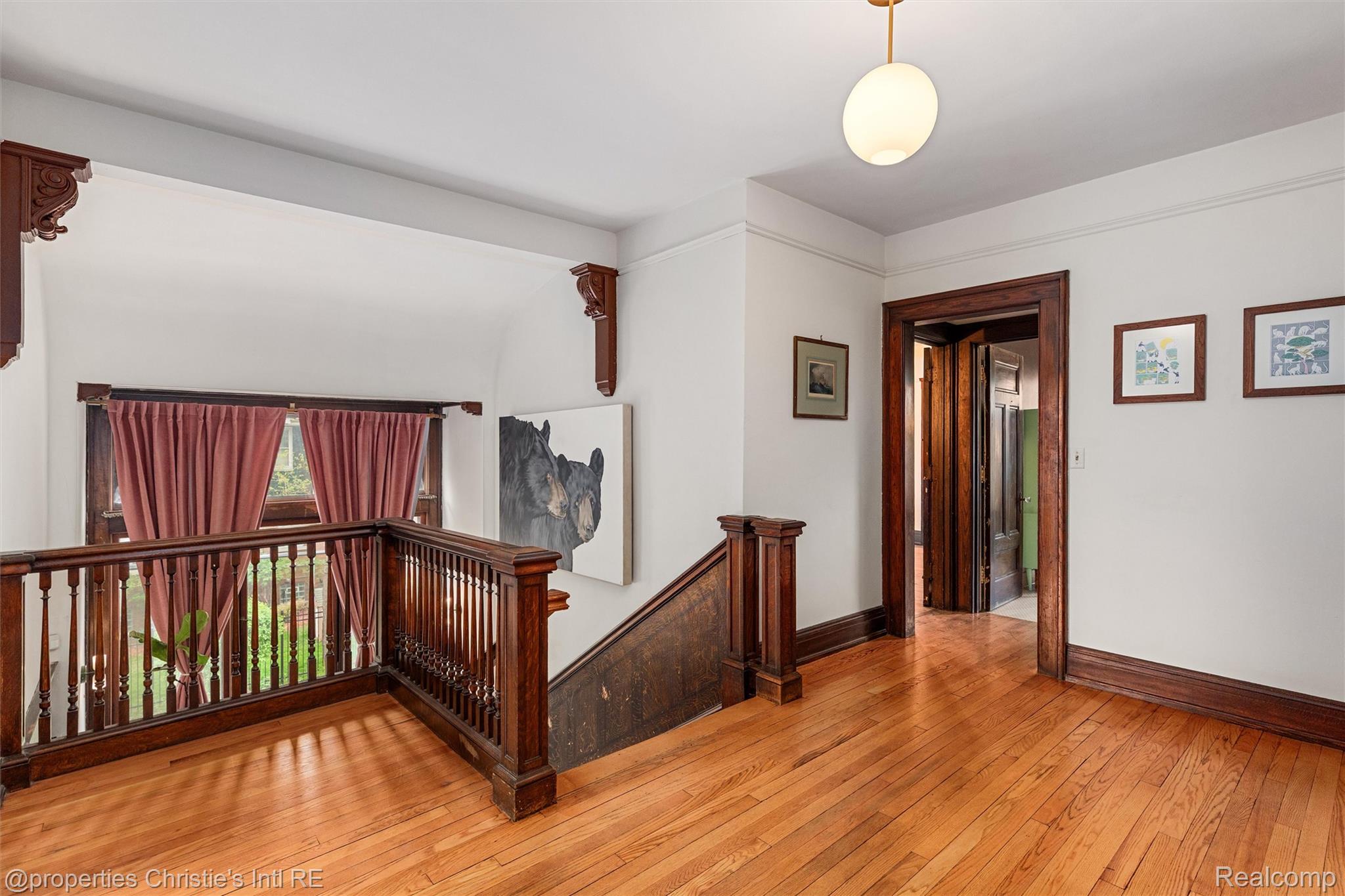 36 Longfellow Street