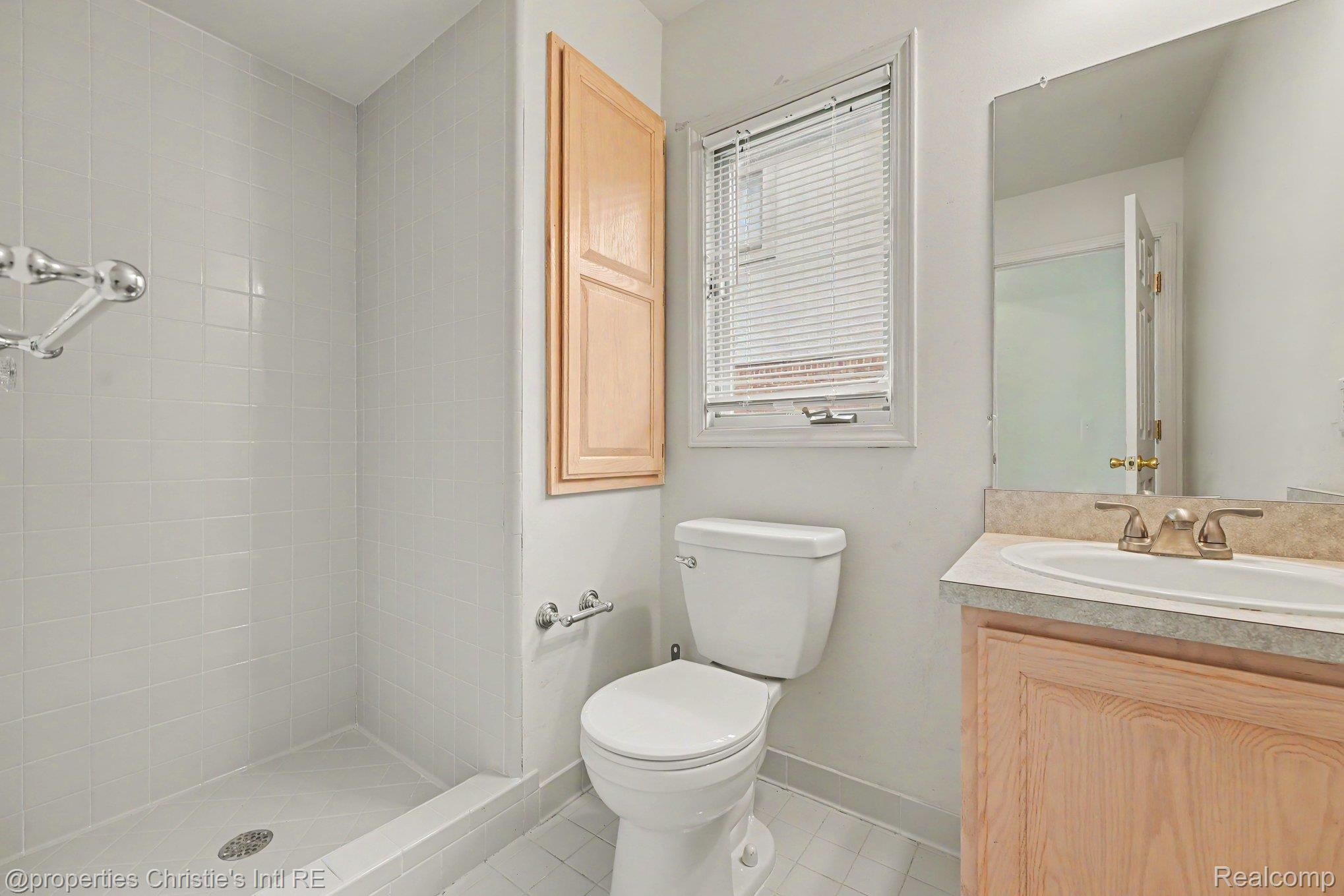 49316 Deerfield Park